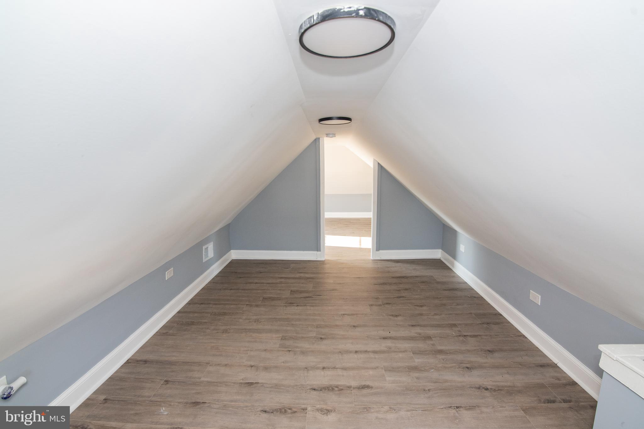 PARKVILLE - Residential