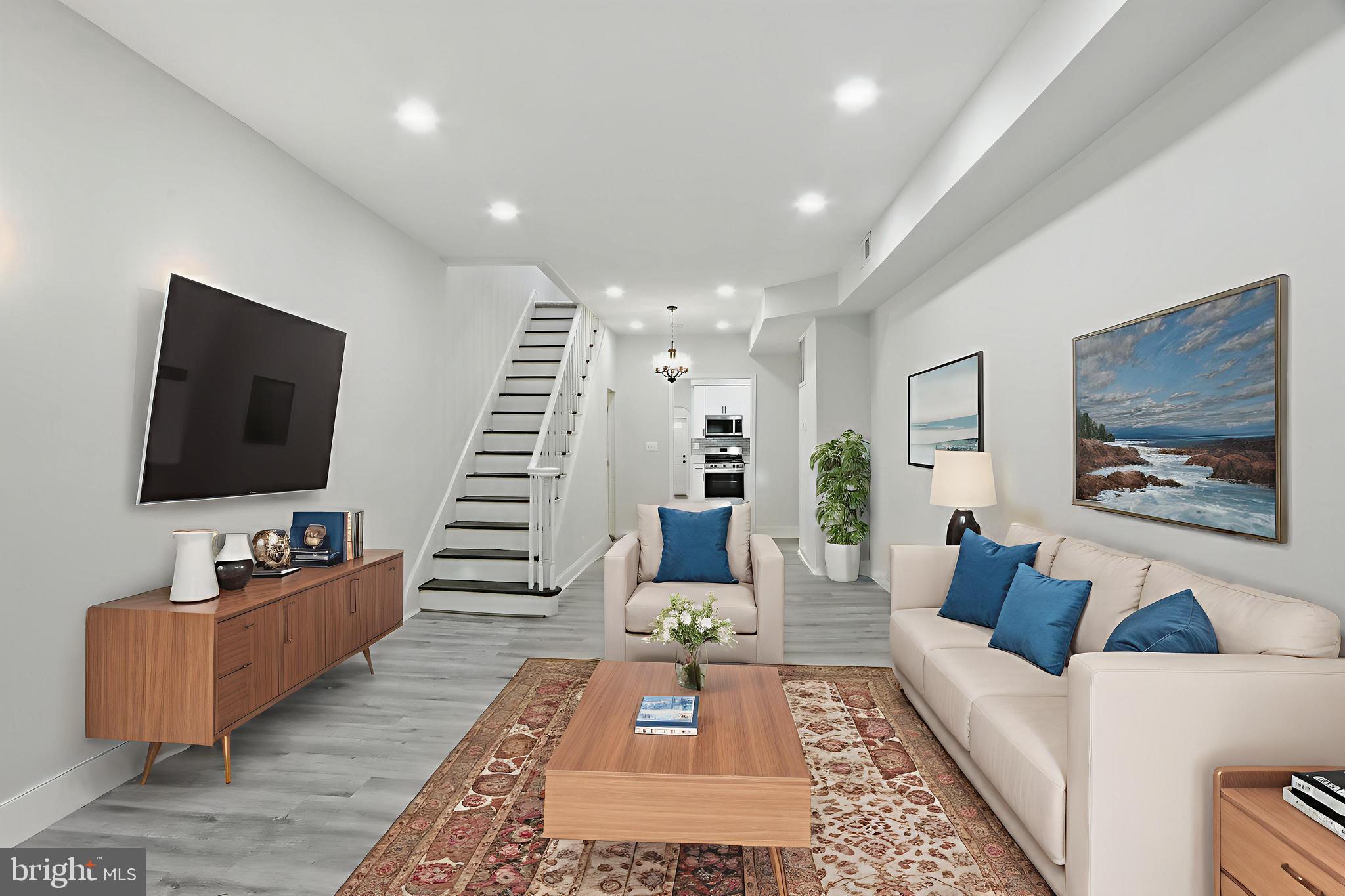 HIGHLANDTOWN - Residential