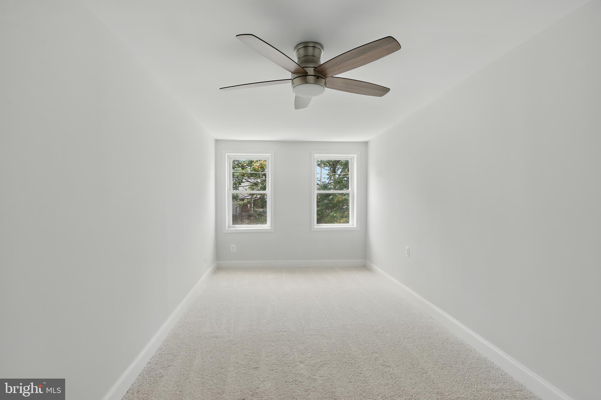 HIGHLANDTOWN - Residential