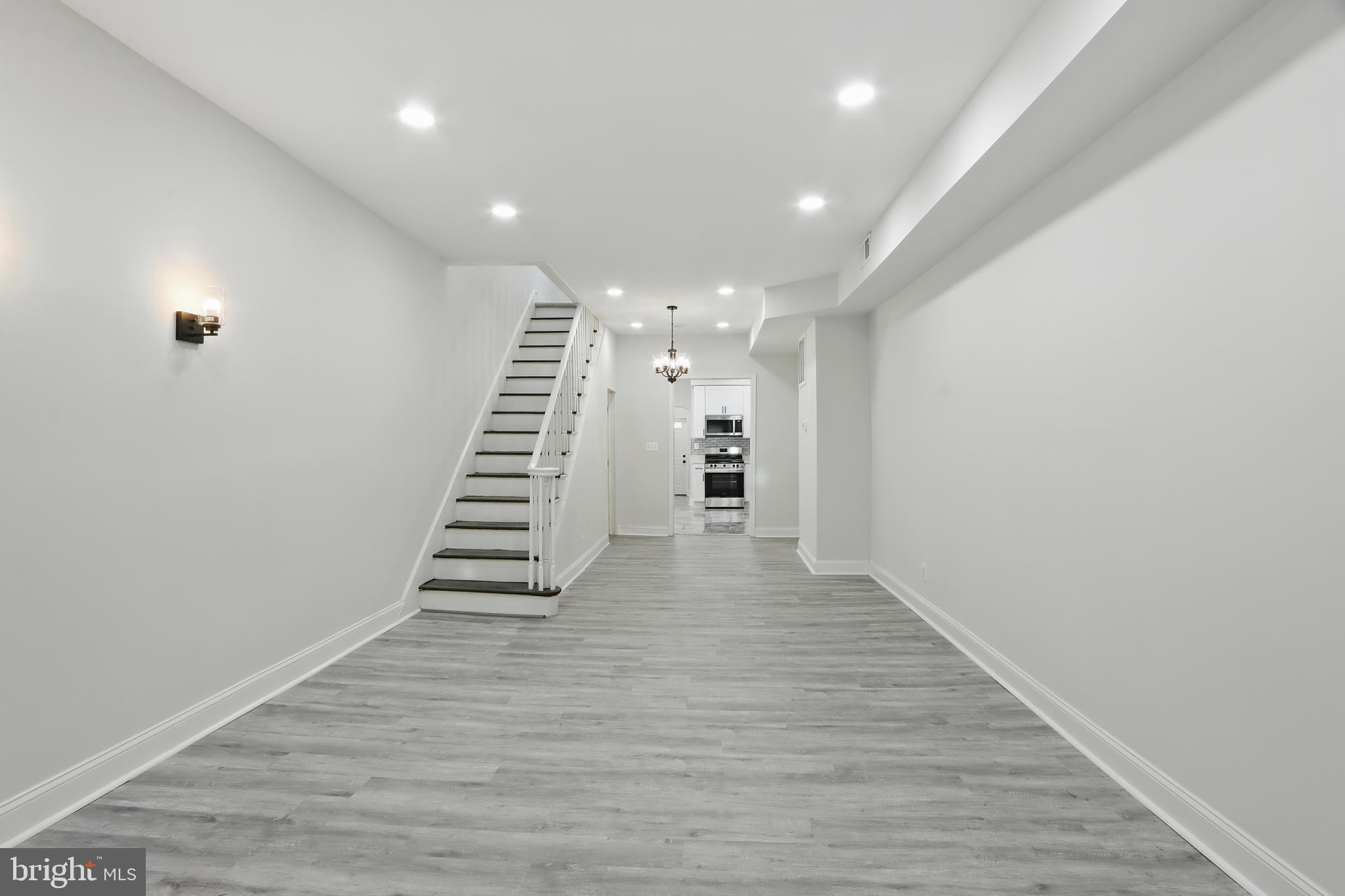 HIGHLANDTOWN - Residential