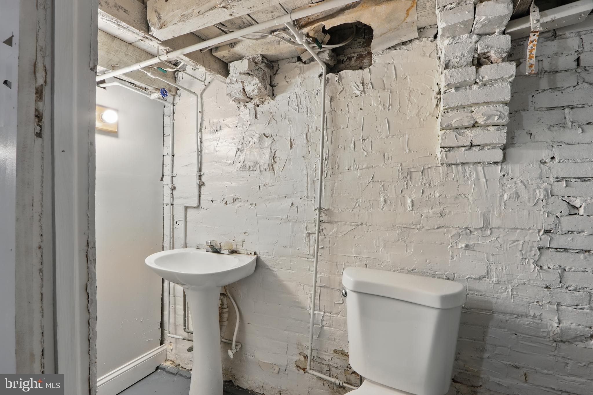 HIGHLANDTOWN - Residential