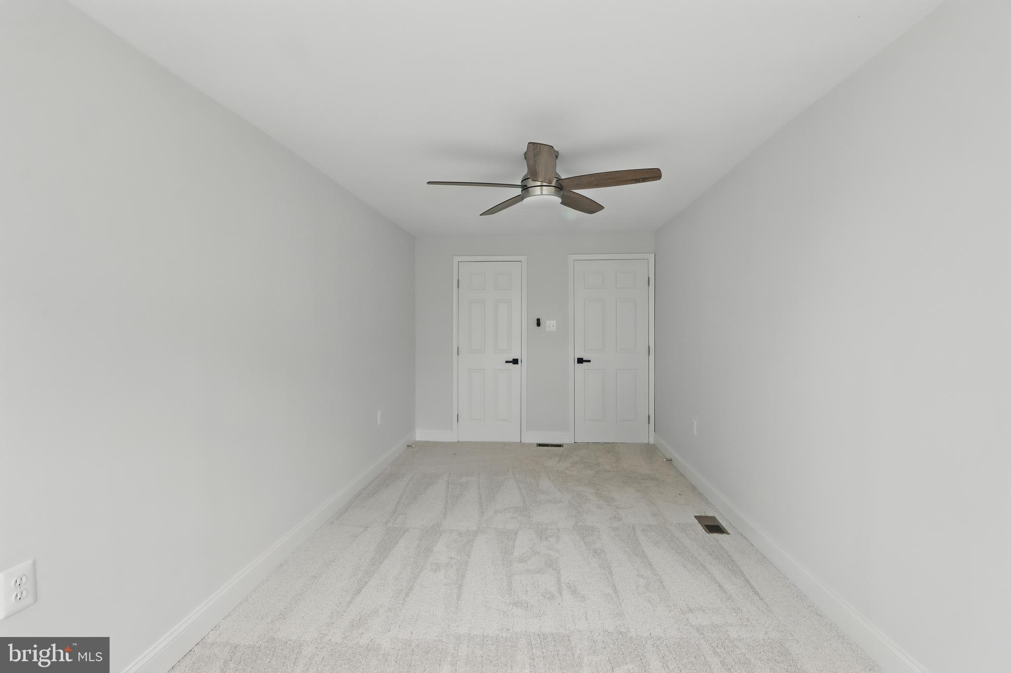 HIGHLANDTOWN - Residential