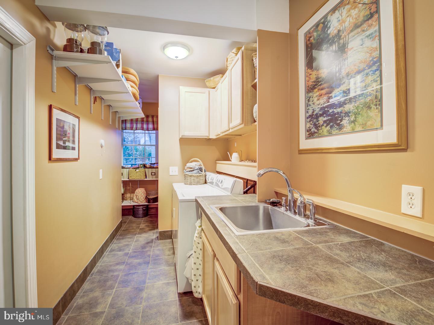 WEDGEWOOD - Residential