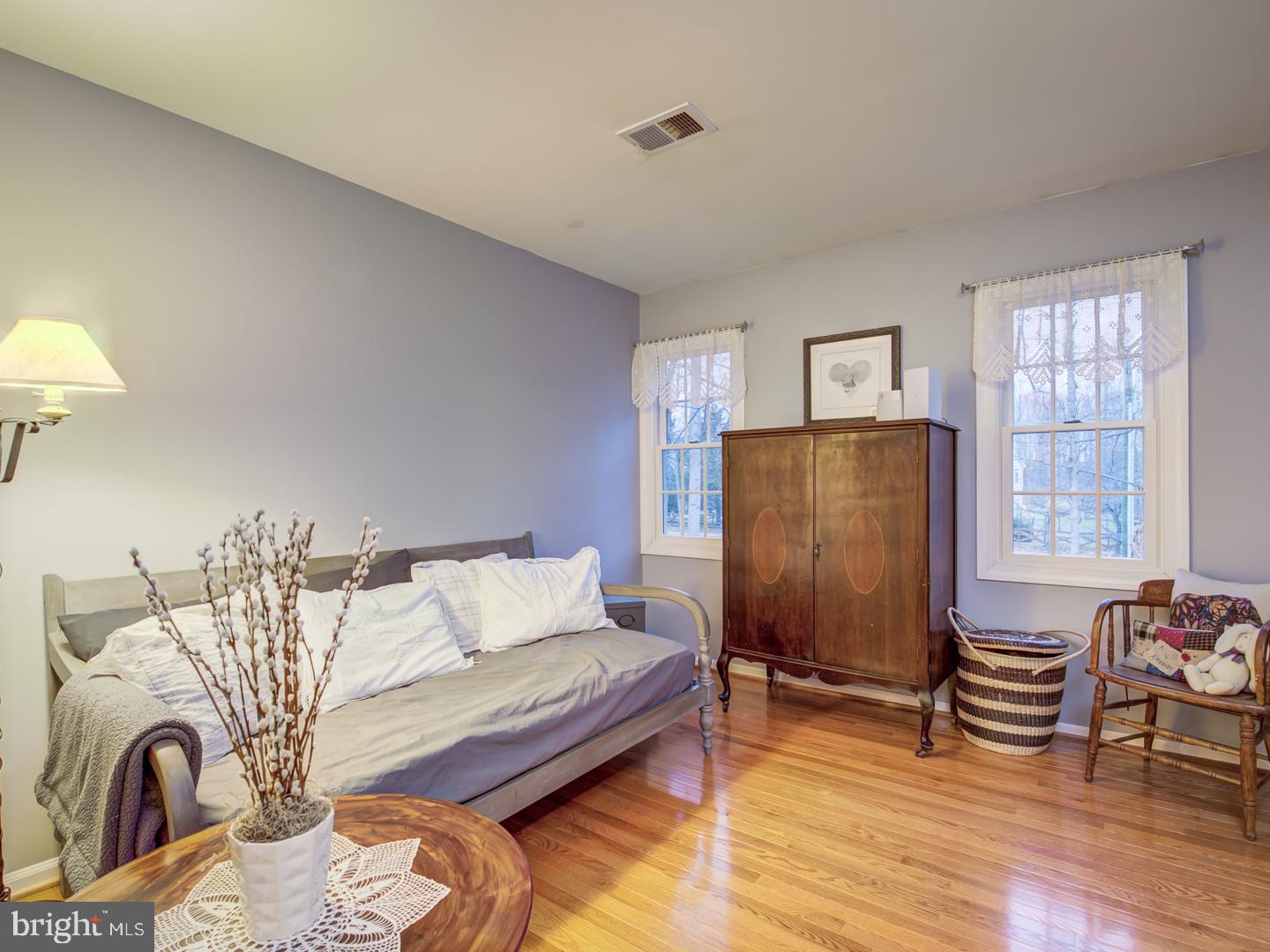 WEDGEWOOD - Residential