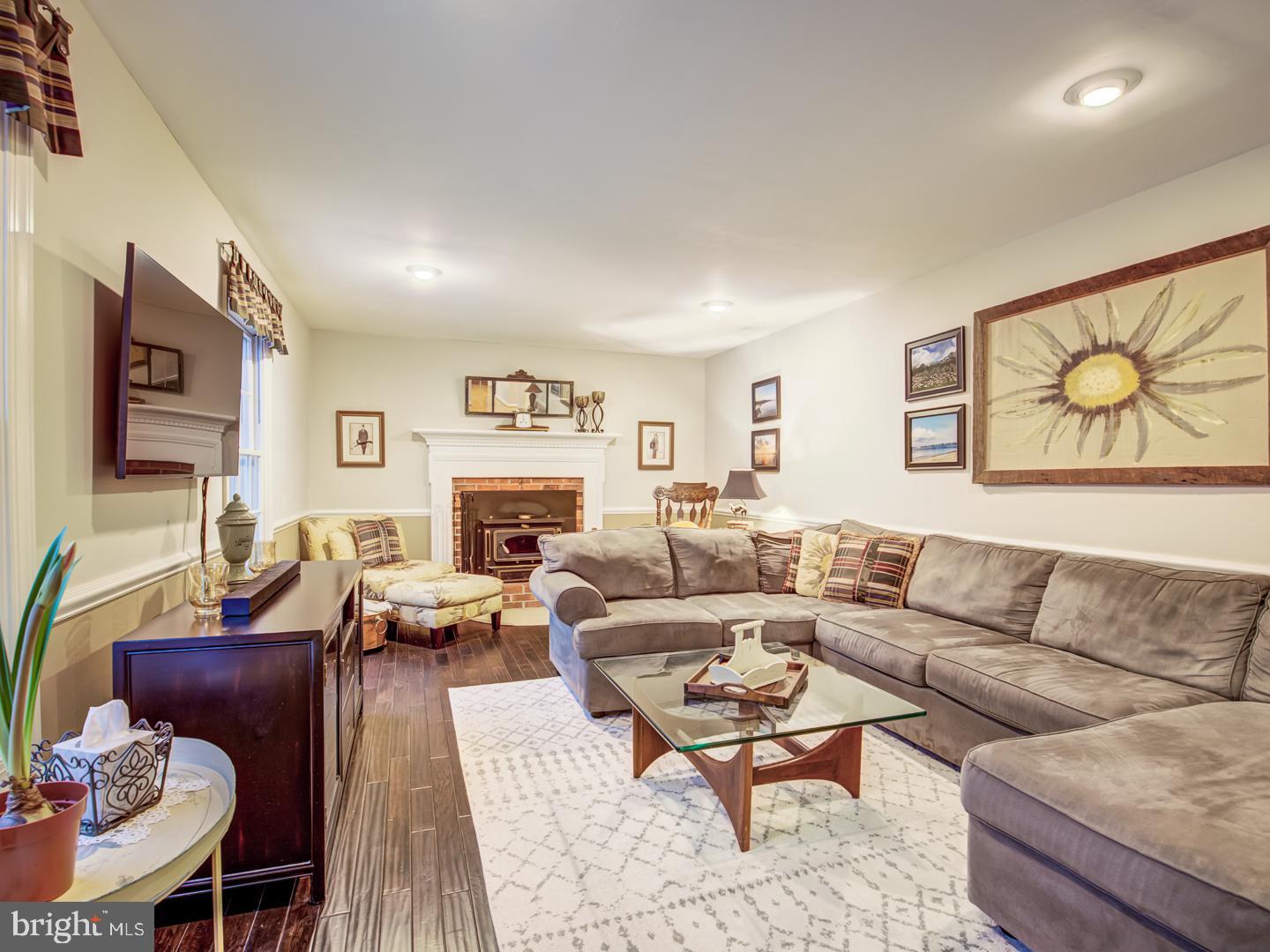 WEDGEWOOD - Residential