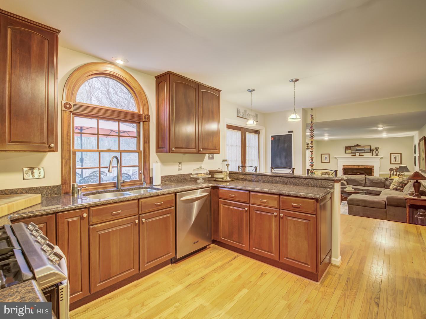 WEDGEWOOD - Residential