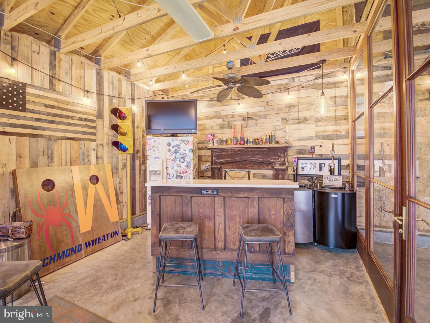 WEDGEWOOD - Residential