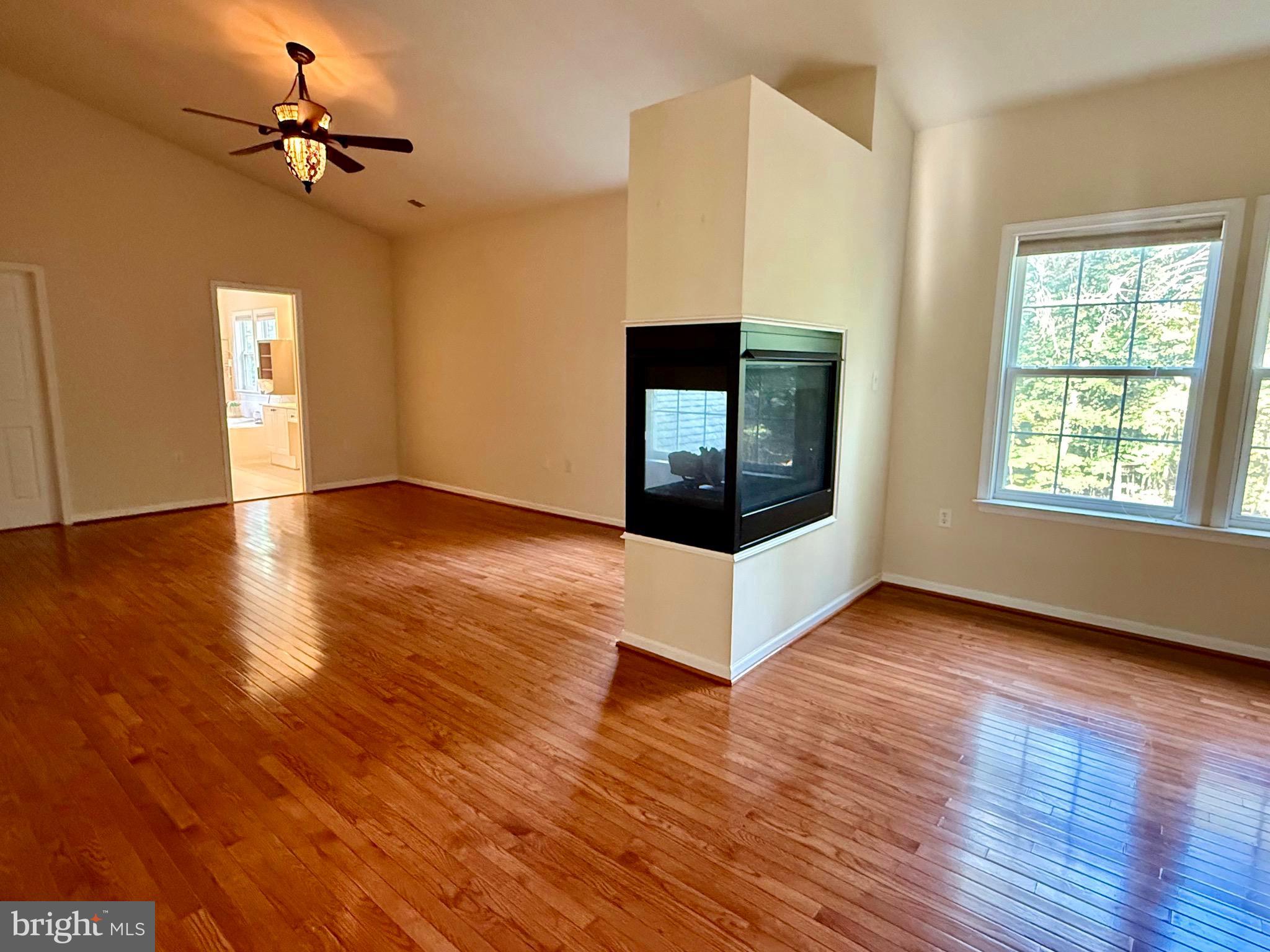 SHERWOOD FOREST - Residential