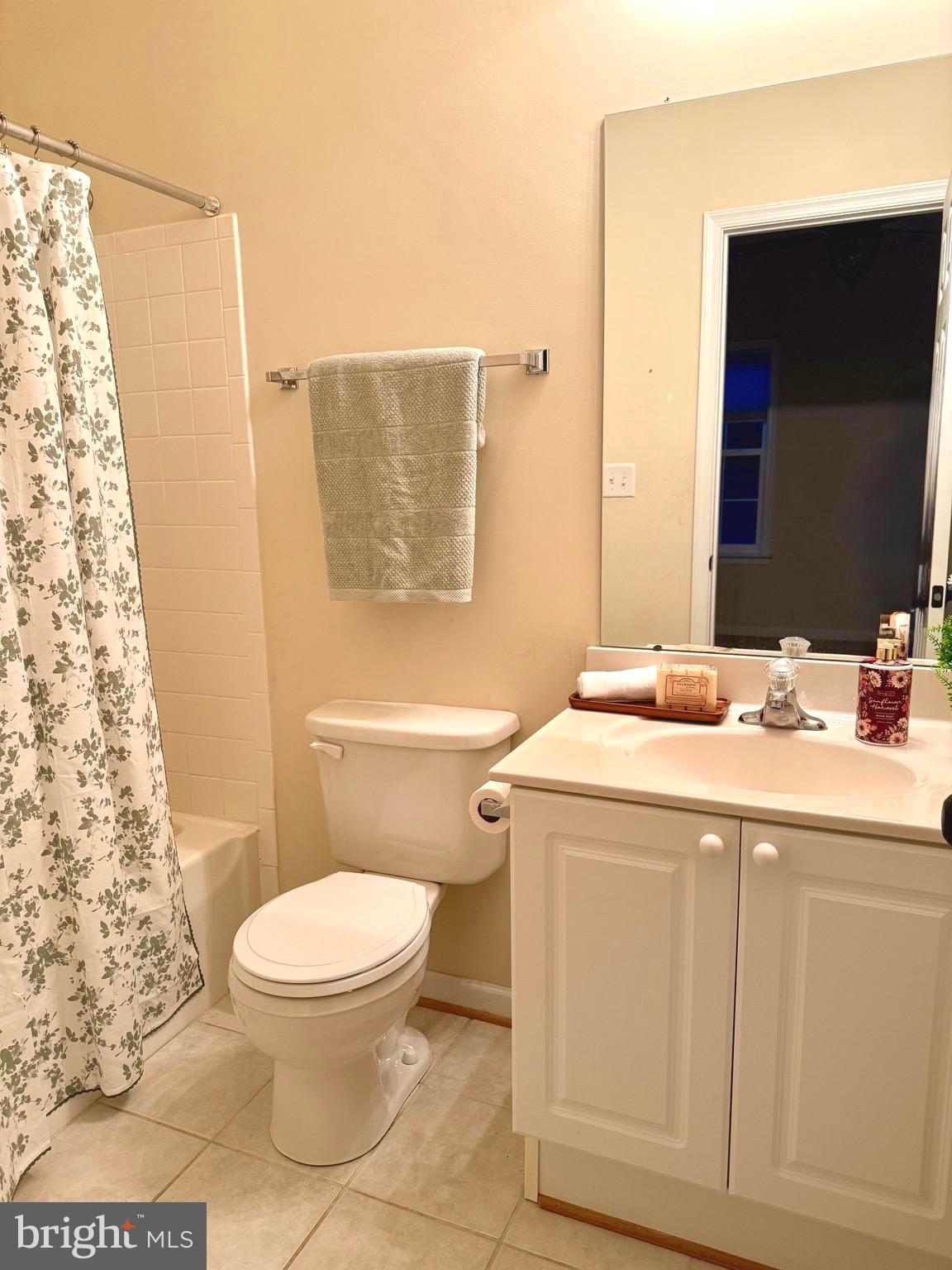 SHERWOOD FOREST - Residential