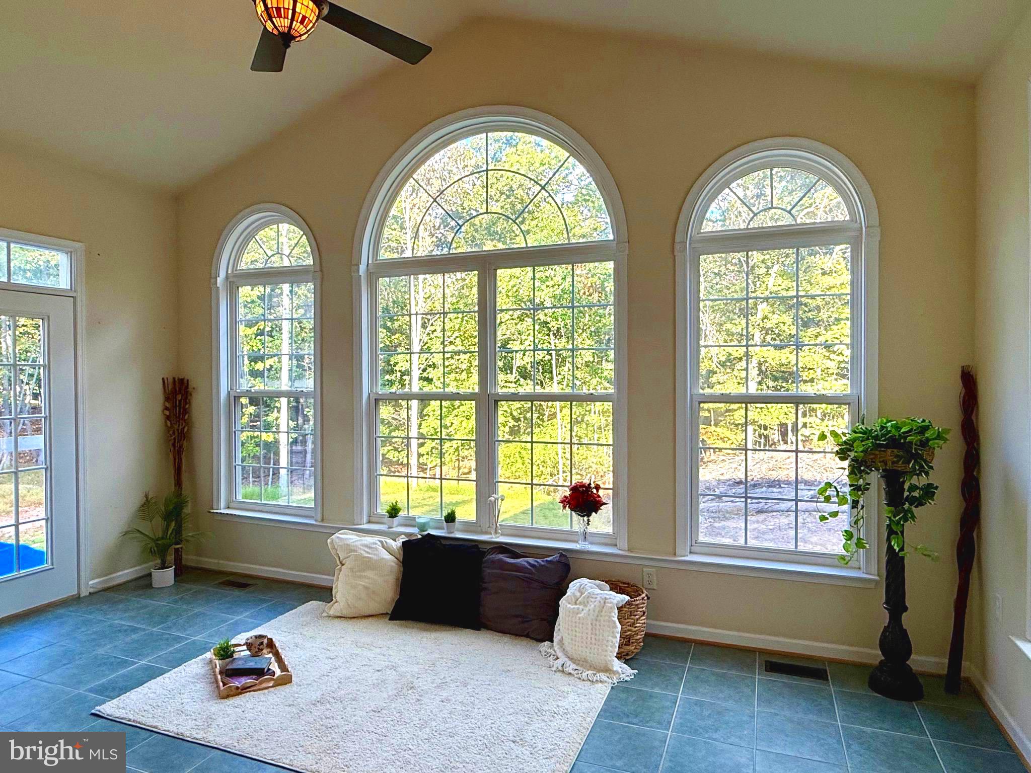 SHERWOOD FOREST - Residential