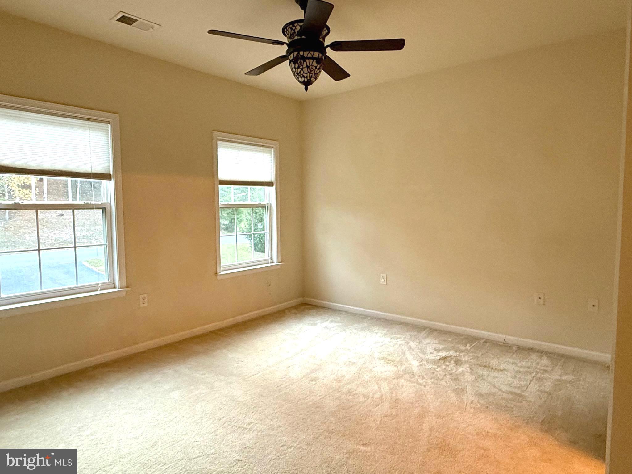 SHERWOOD FOREST - Residential