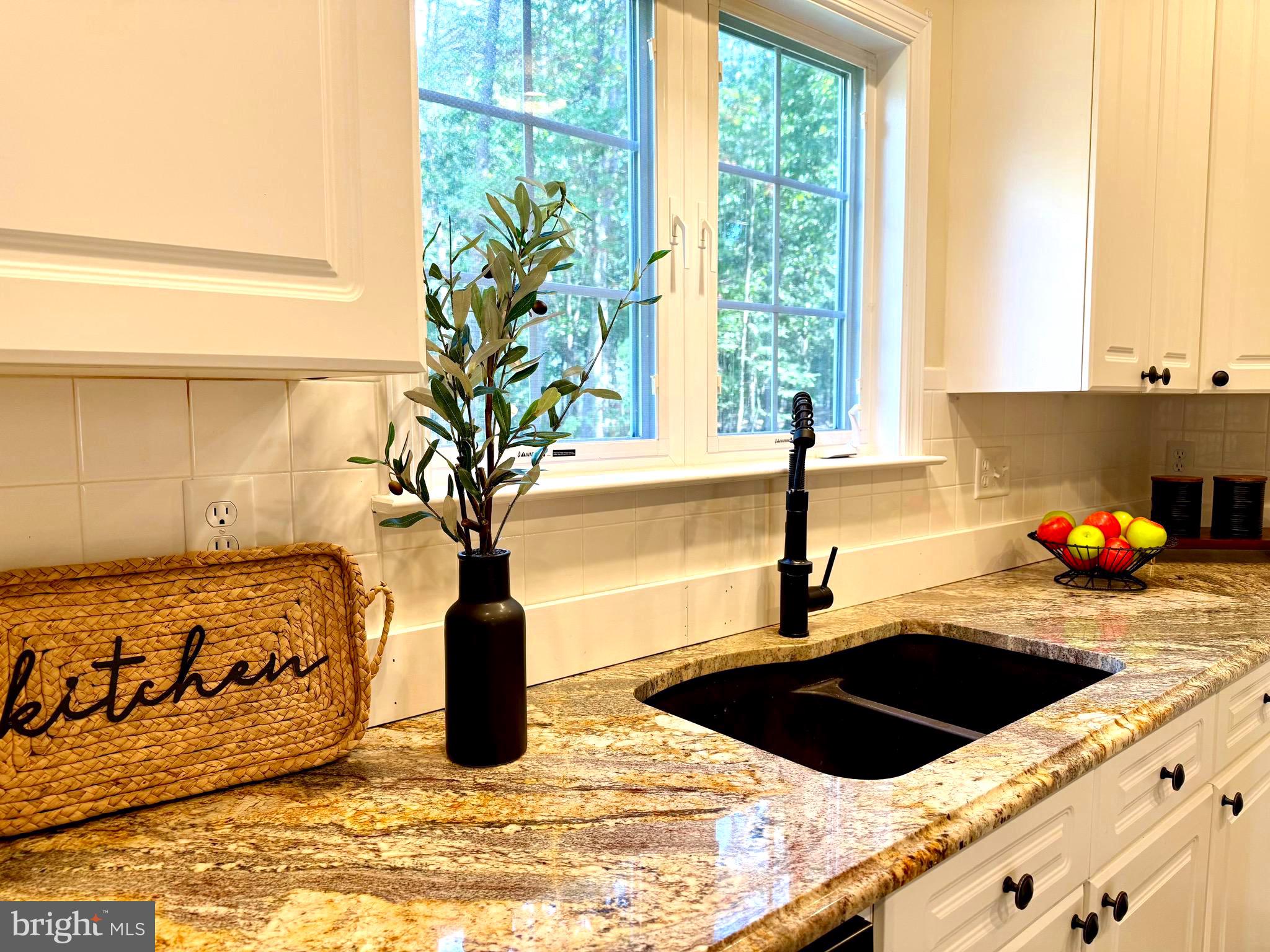 SHERWOOD FOREST - Residential