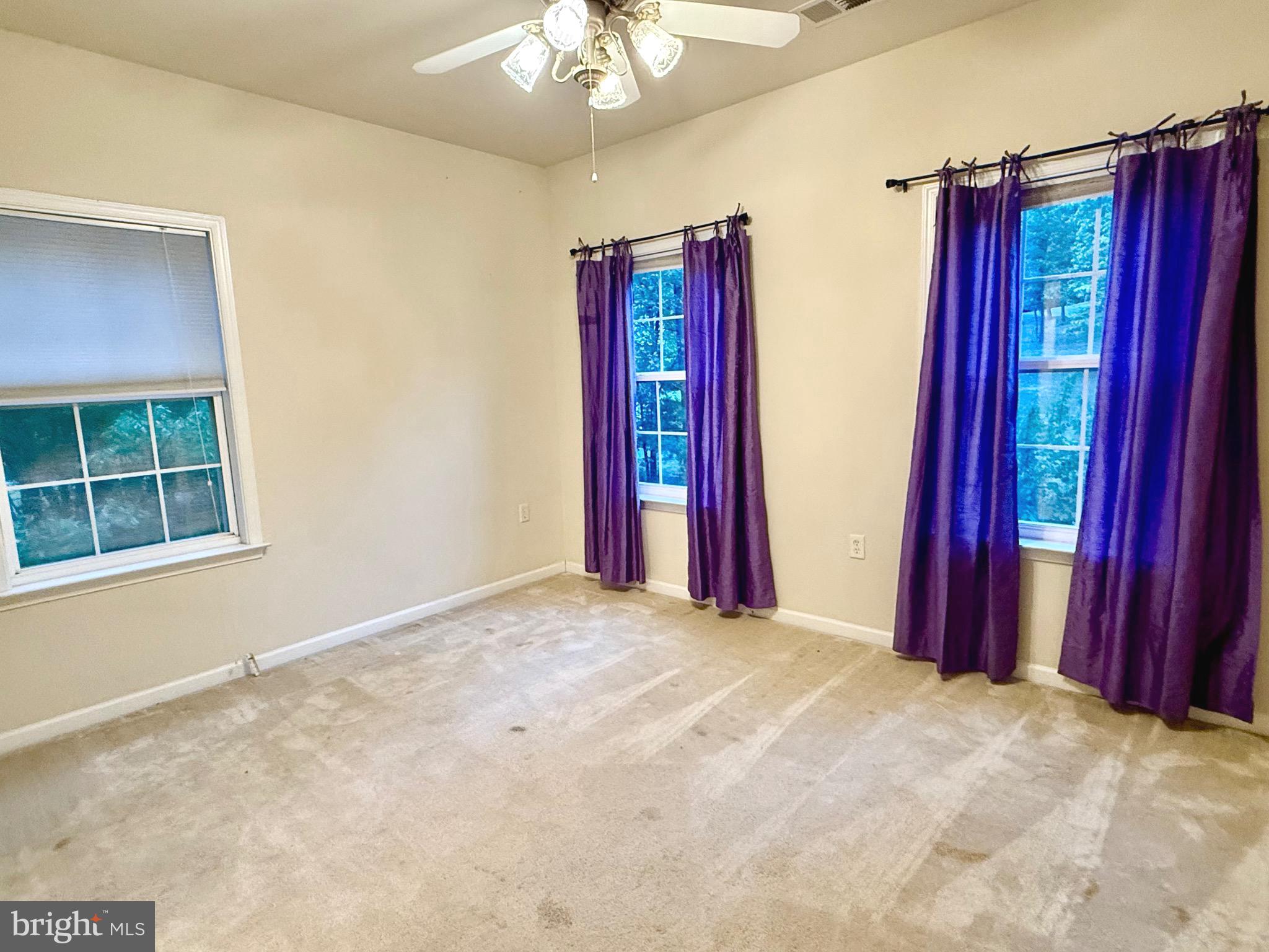 SHERWOOD FOREST - Residential