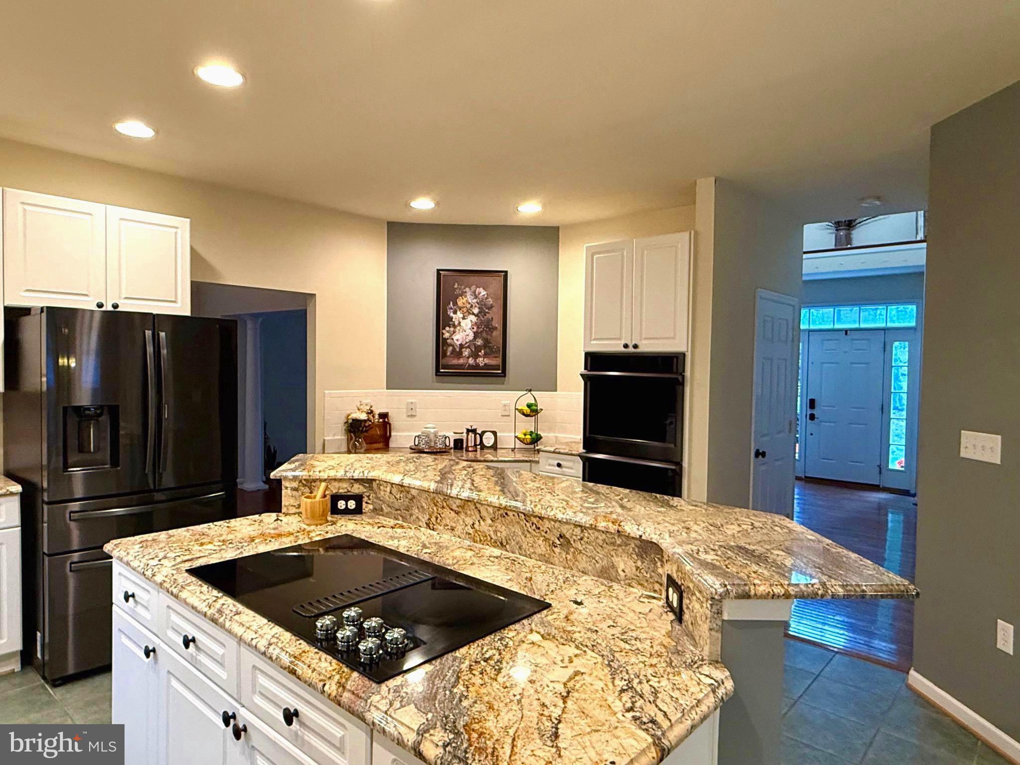 SHERWOOD FOREST - Residential