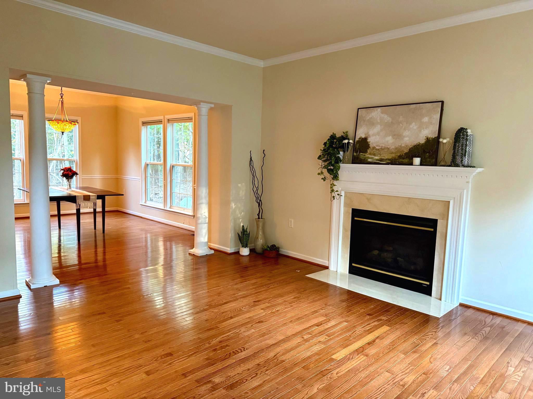 SHERWOOD FOREST - Residential