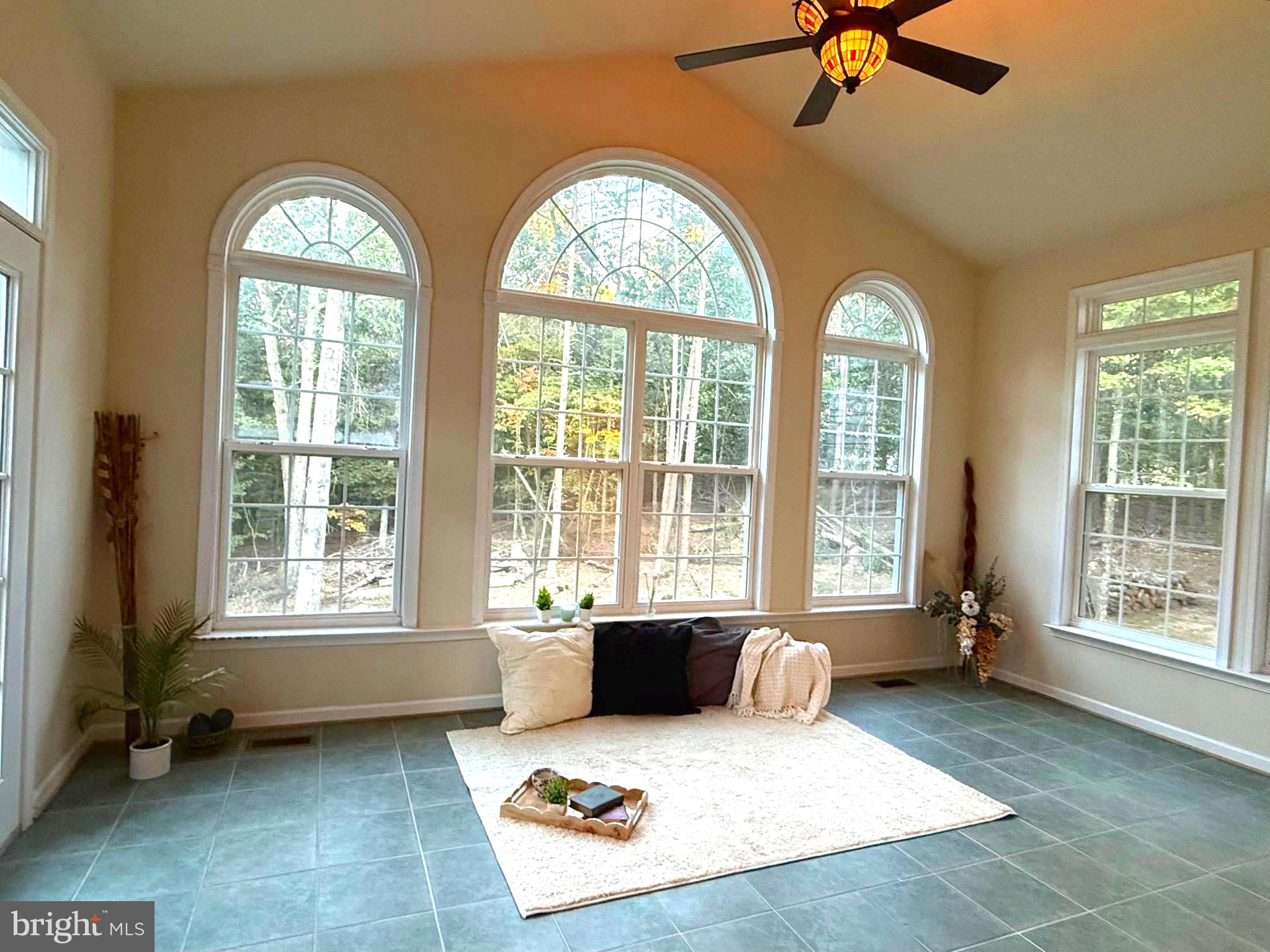 SHERWOOD FOREST - Residential