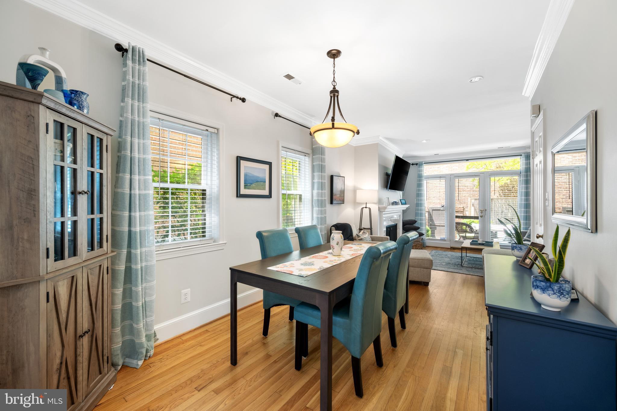 CANAL WAY - Residential Lease