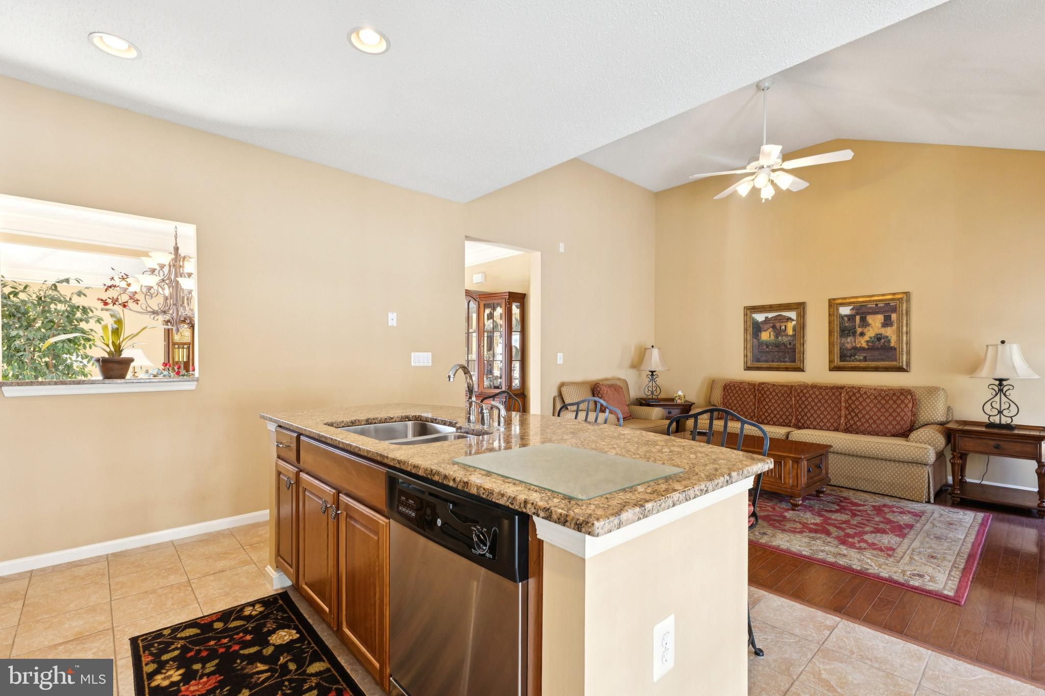 HAWTHORNE GREENE - Residential