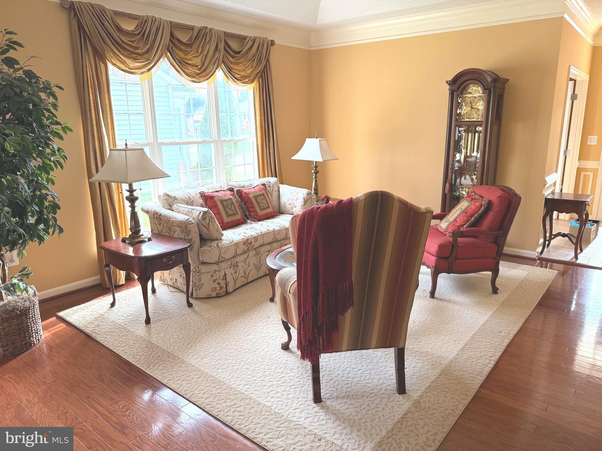 HAWTHORNE GREENE - Residential