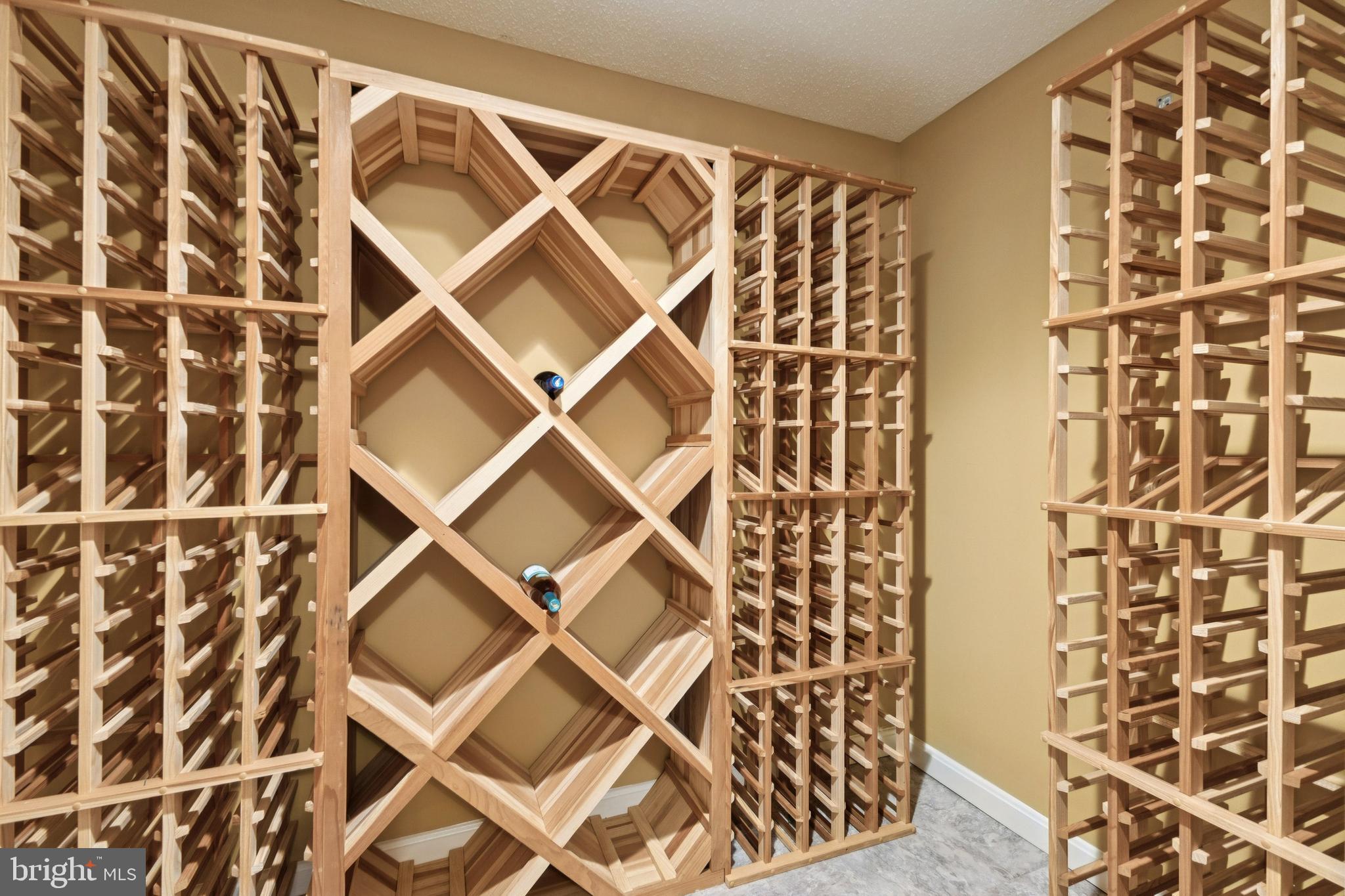 HAWTHORNE GREENE - Residential