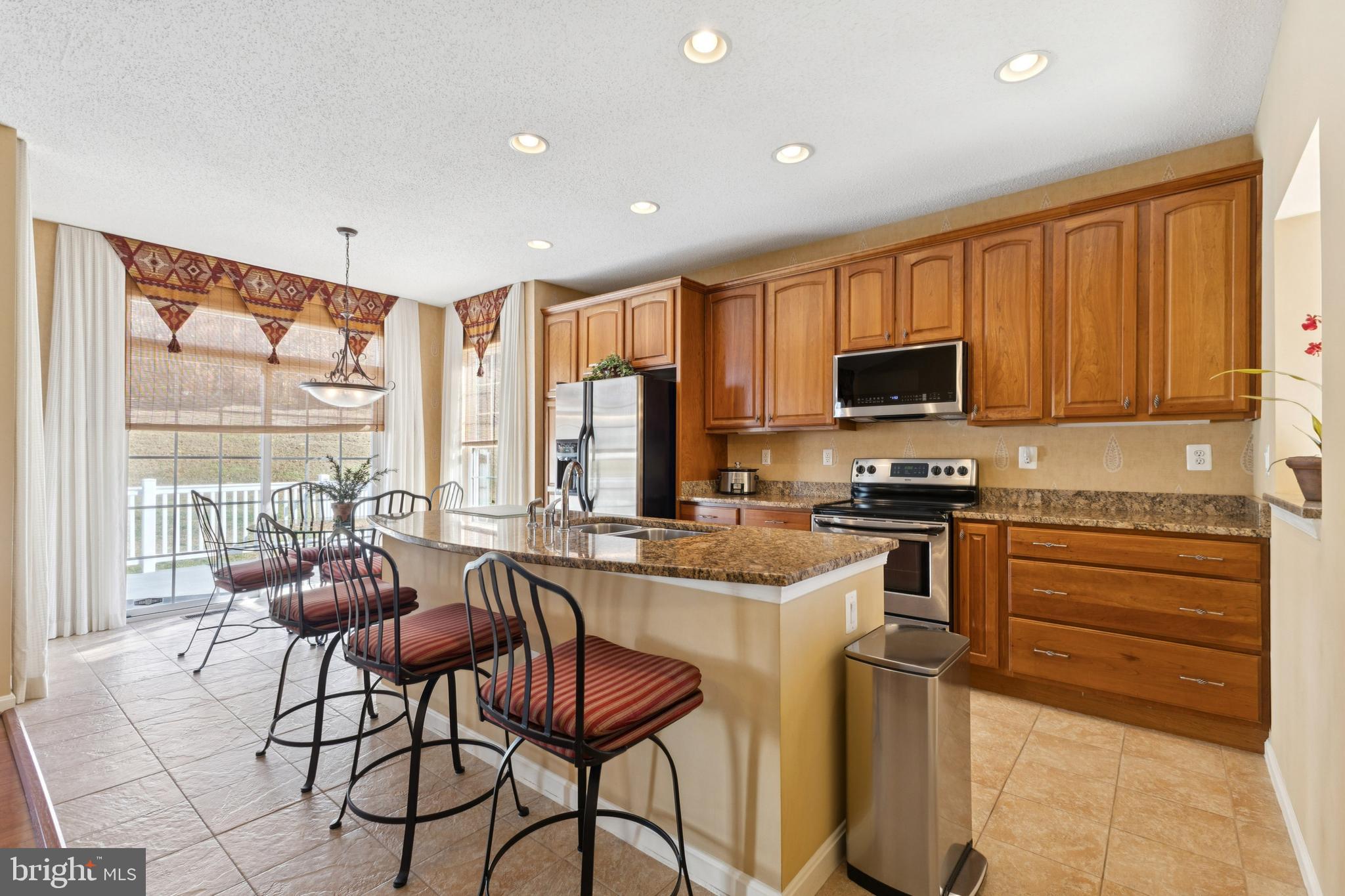 136 HAWTHORNE GREENE CIRCLE