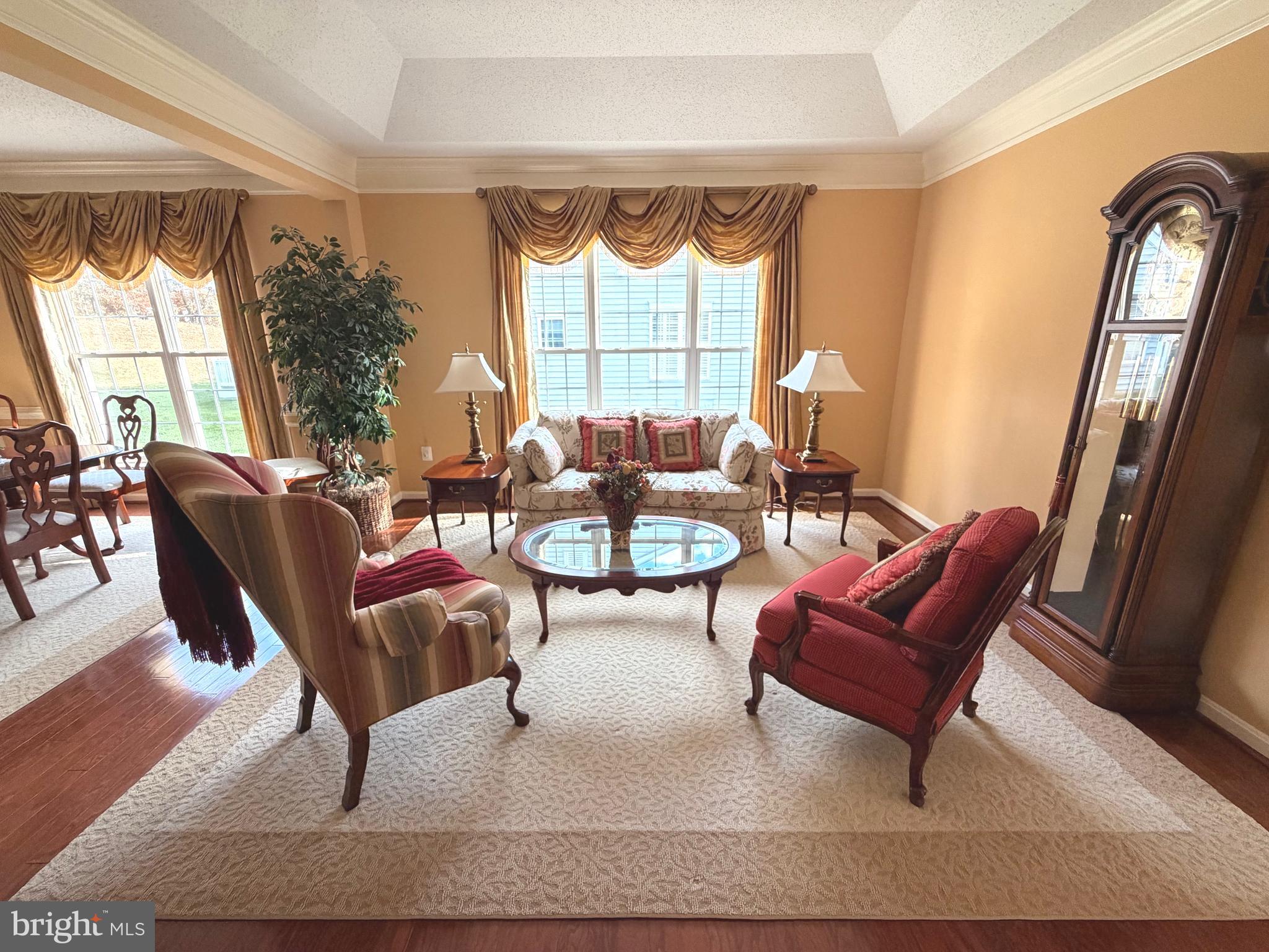 HAWTHORNE GREENE - Residential