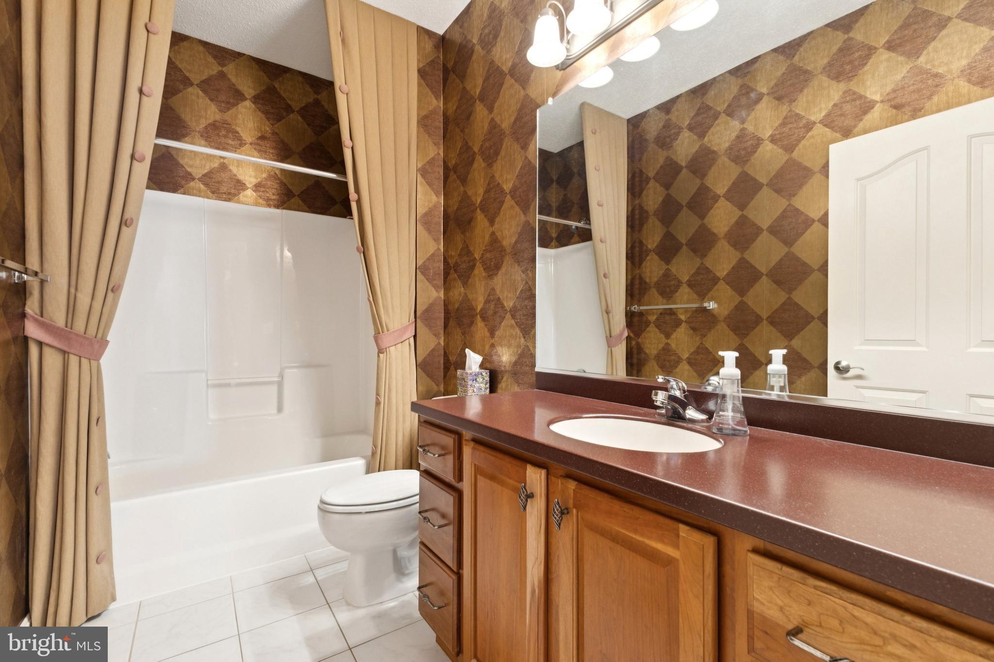 HAWTHORNE GREENE - Residential