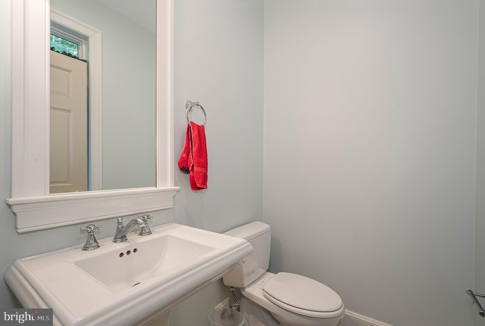 STATE PARK ROAD - Residential