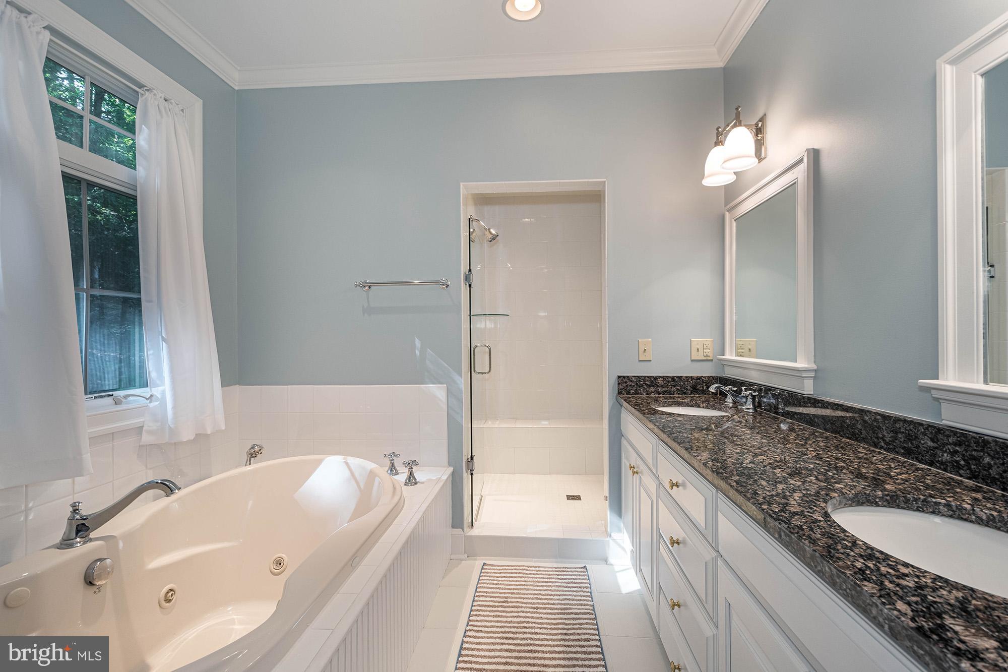 STATE PARK ROAD - Residential