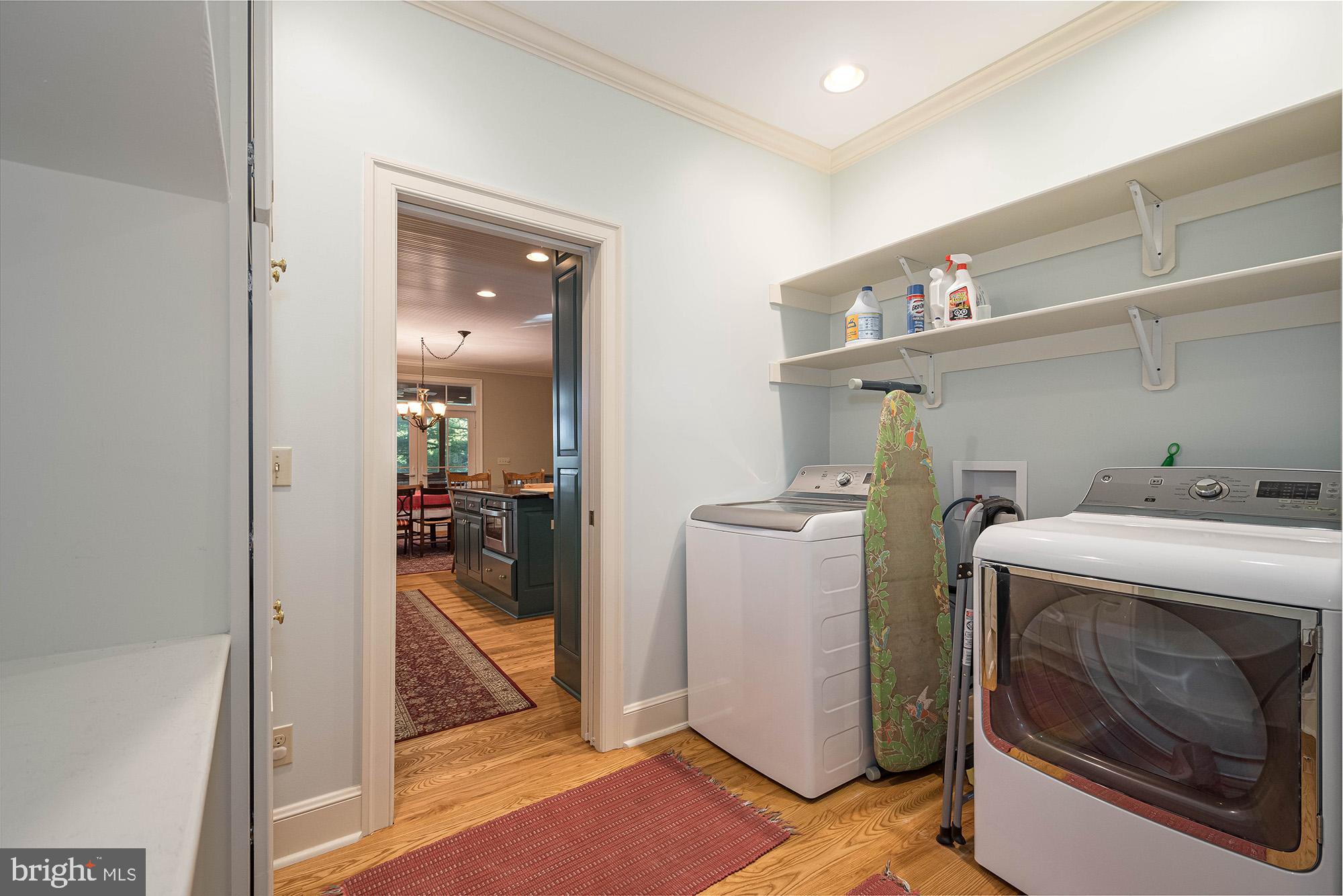 STATE PARK ROAD - Residential