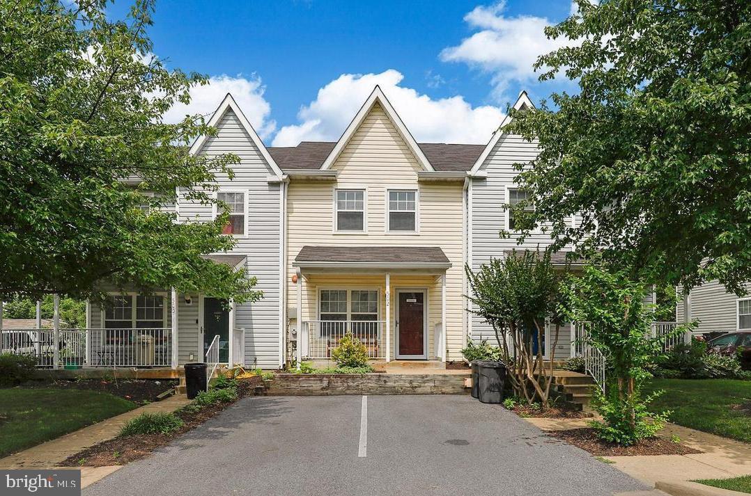 HARRIS HILL - Residential Lease