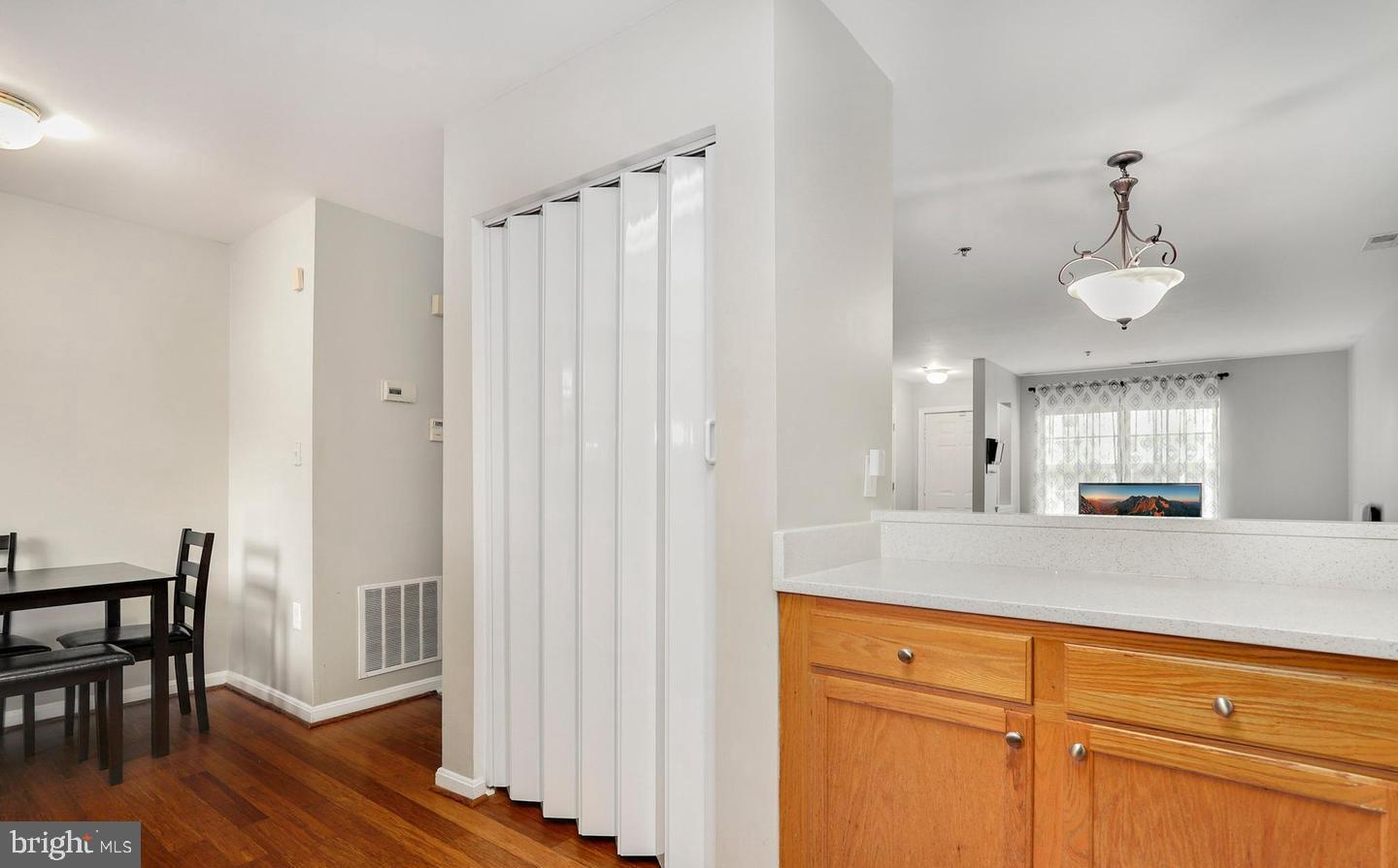 HARRIS HILL - Residential Lease