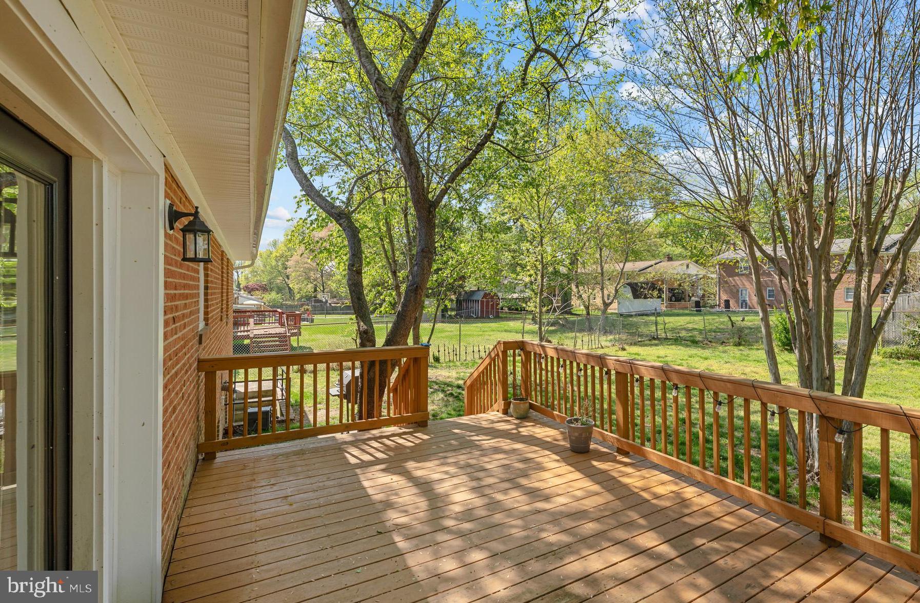 CRESTVIEW MANOR - Residential