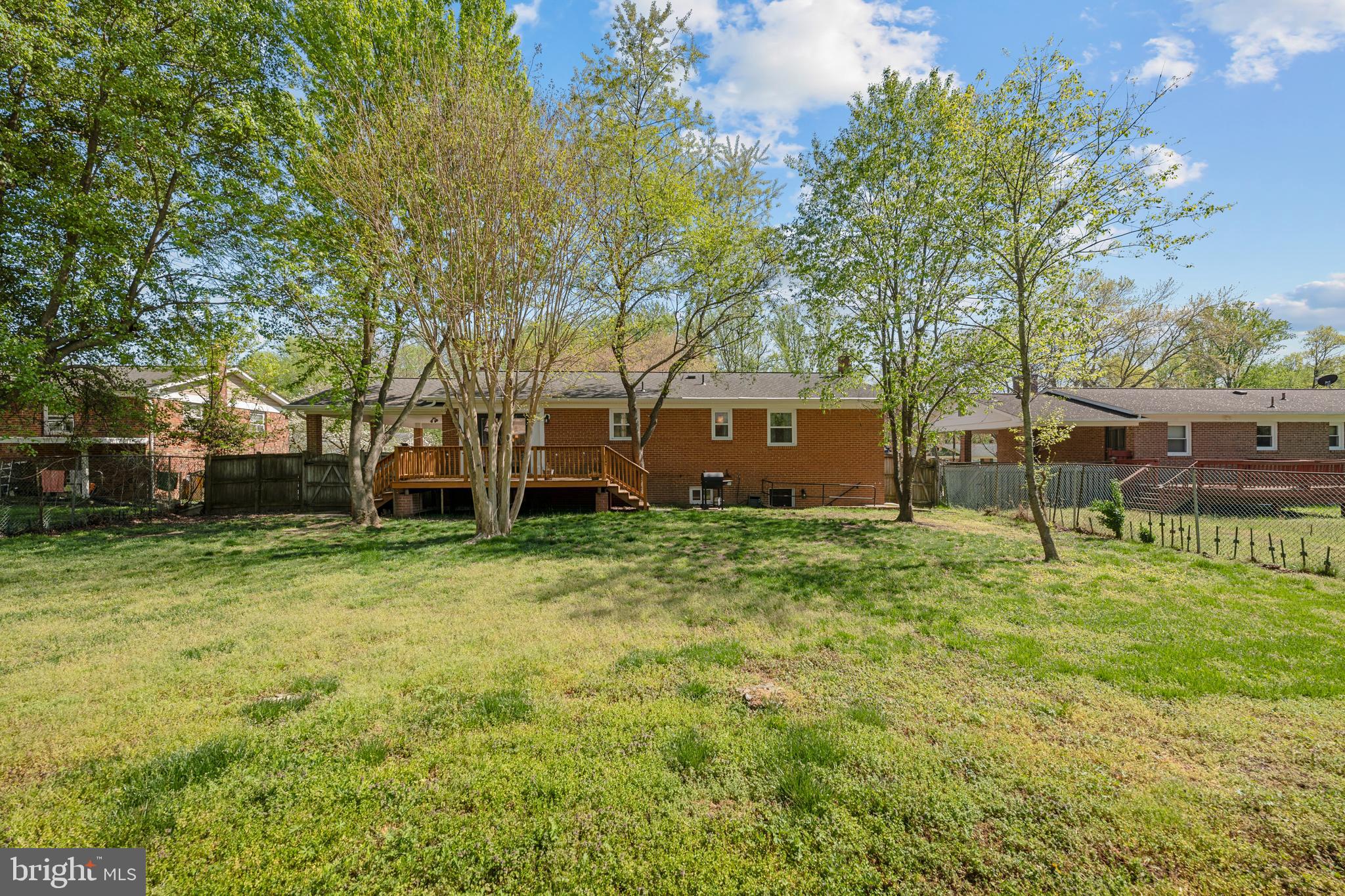 CRESTVIEW MANOR - Residential