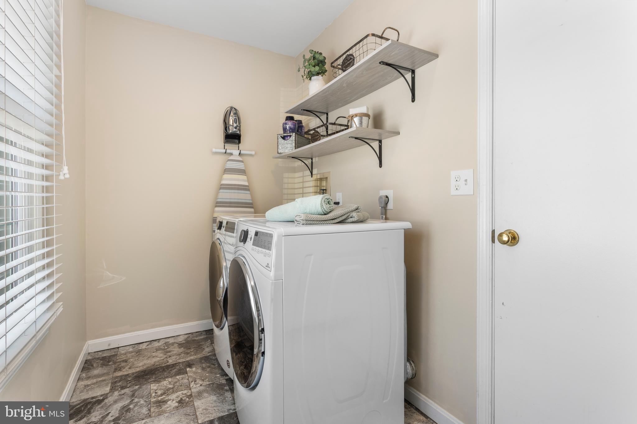 ARBOR GREENE - Residential