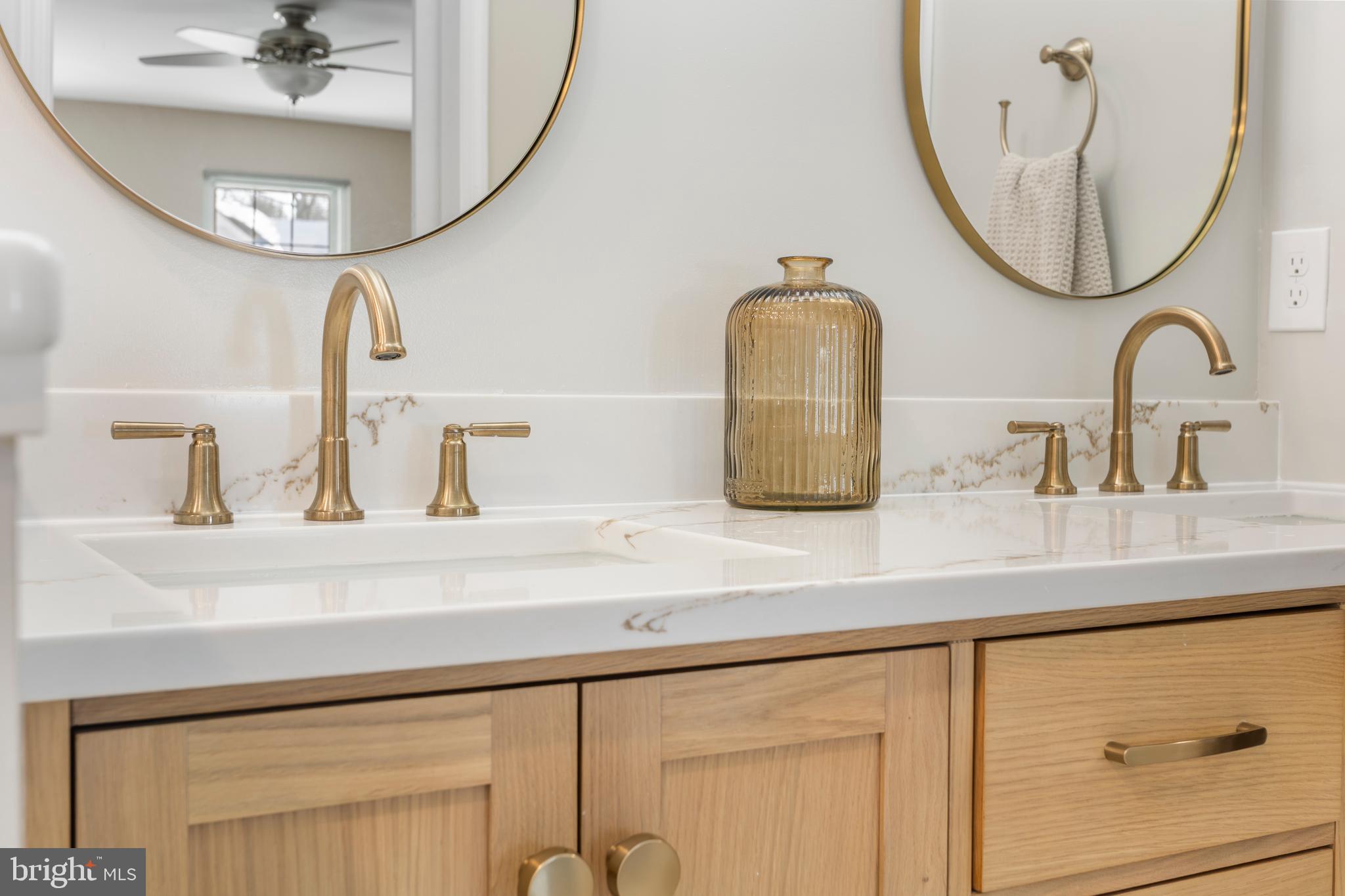 ARBOR GREENE - Residential