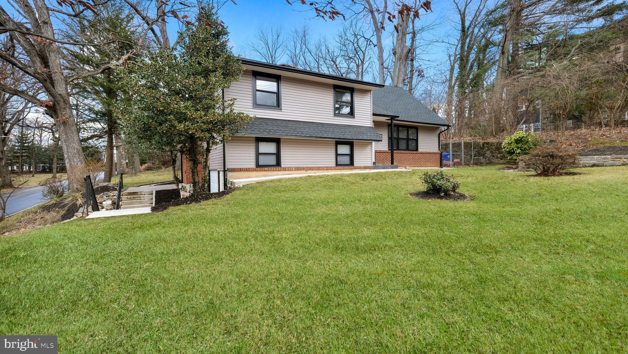 1617 W CHURCH ROAD