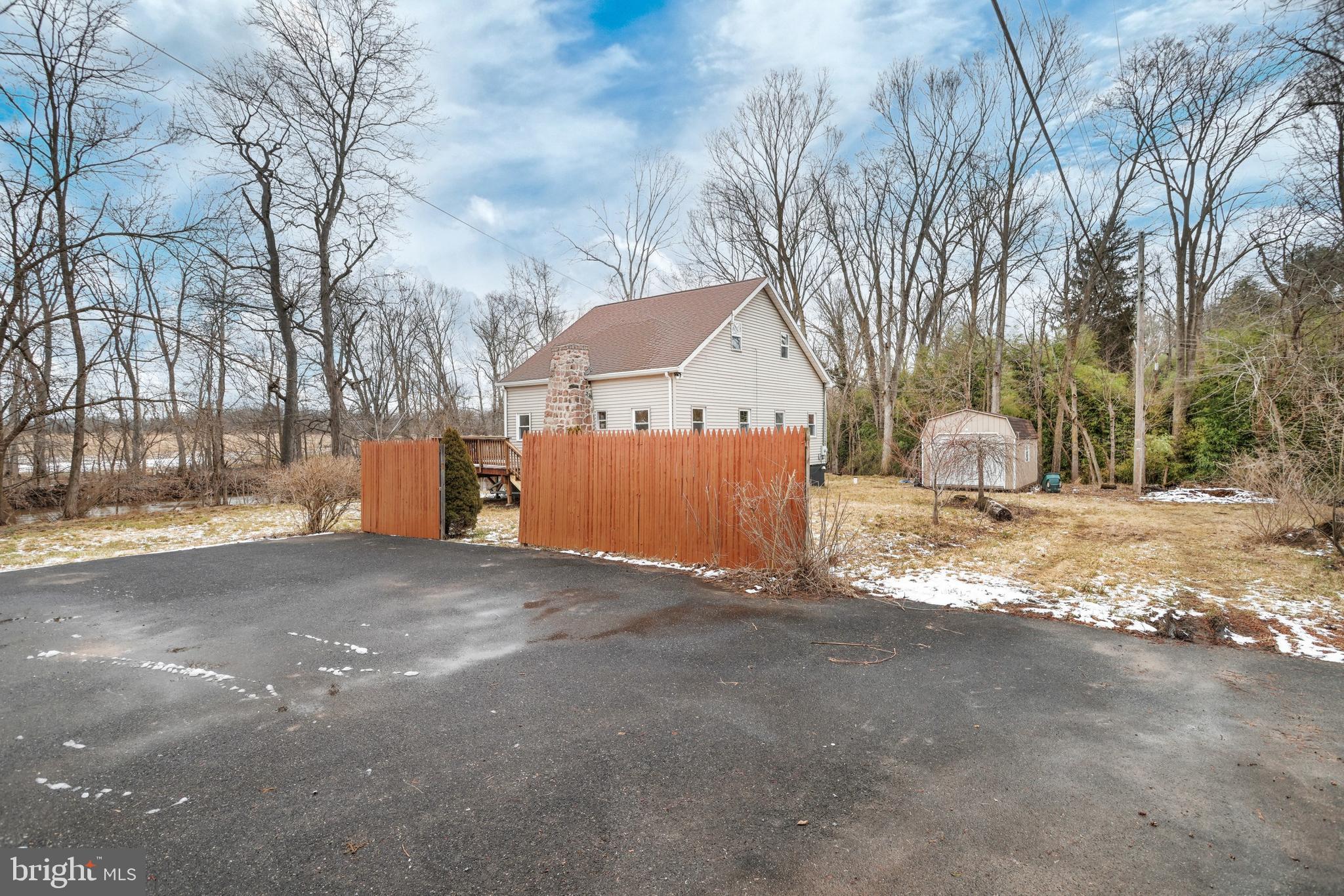 CONEWAGO CREEK - Residential