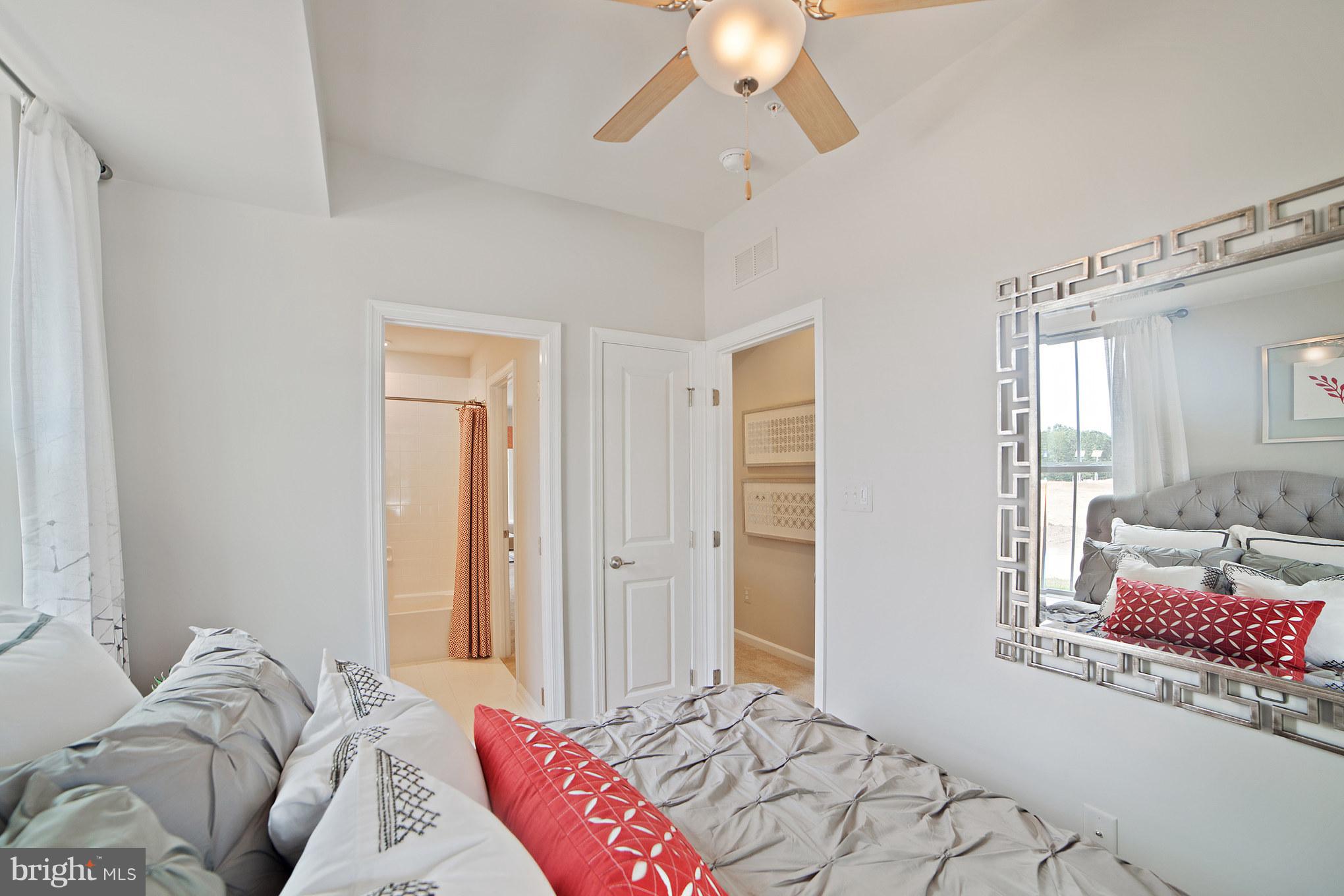 PARKSIDE - Residential