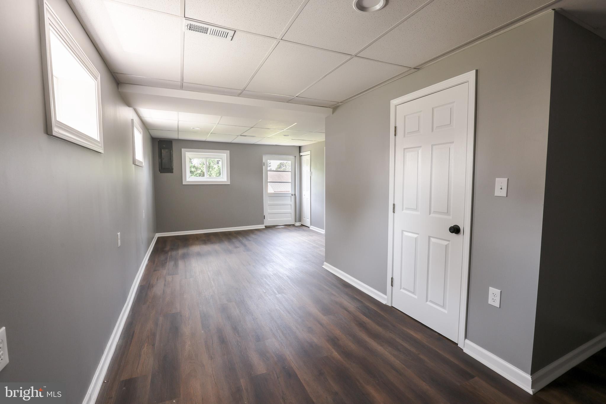 RESERVOIR HEIGHTS - Residential