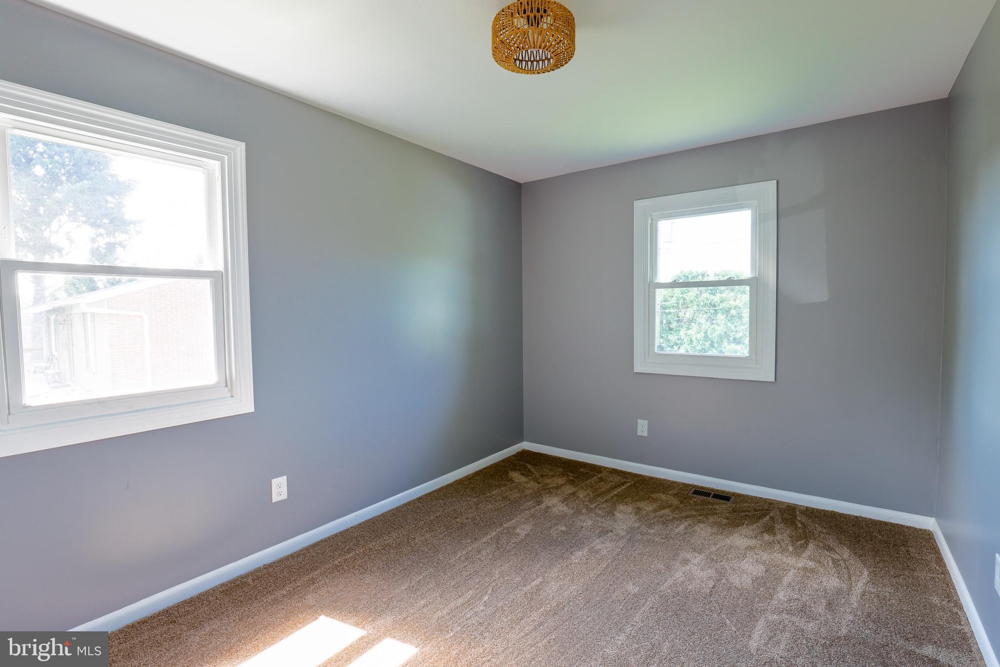 RESERVOIR HEIGHTS - Residential