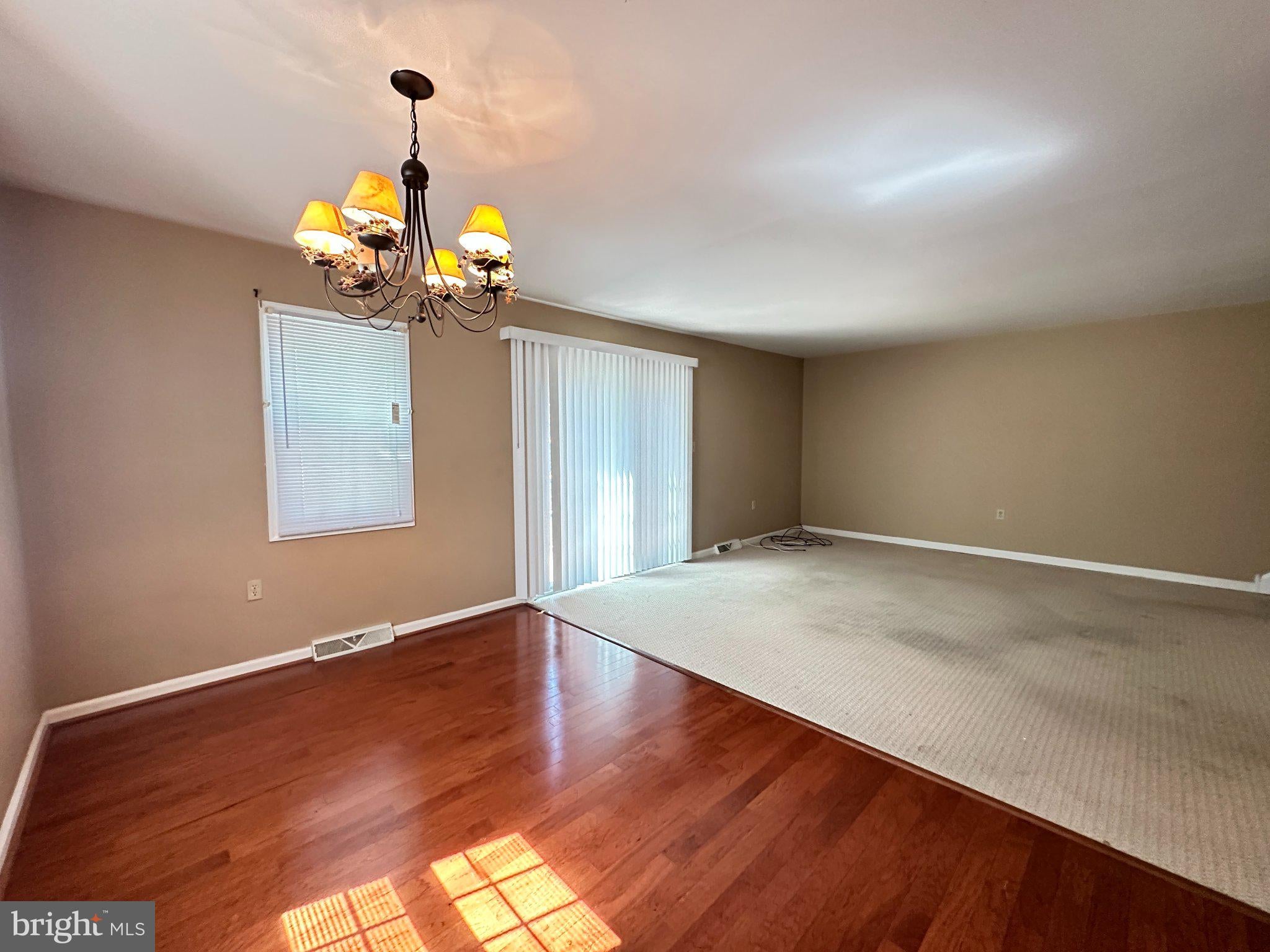 840 WOODCREST DRIVE