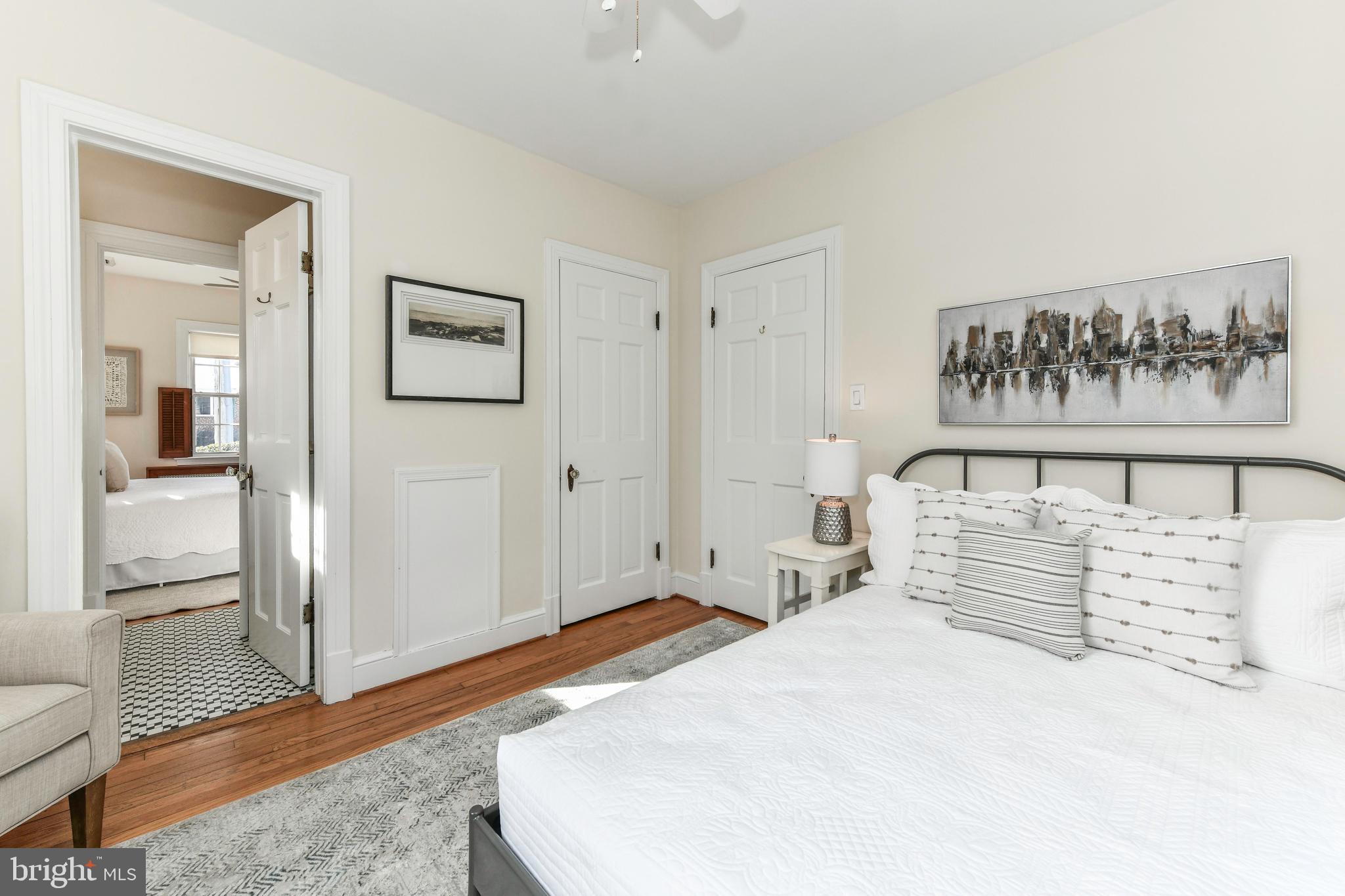 LEXINGTON VILLAGE - Residential