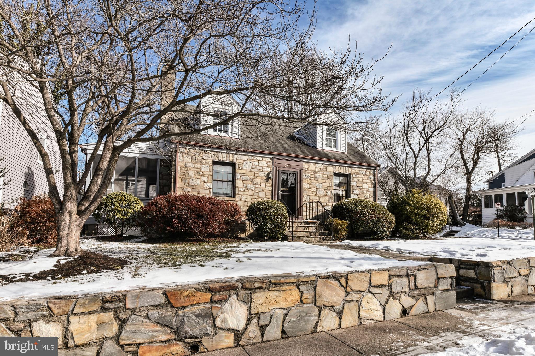 LEXINGTON VILLAGE - Residential