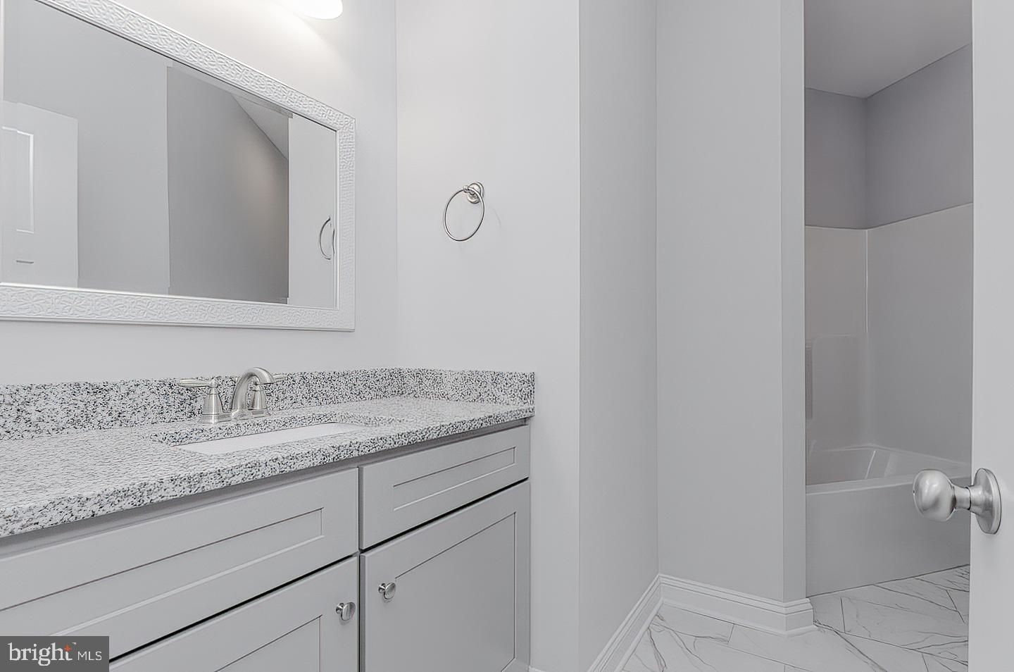 LAKE FOREST ESTATES - Residential