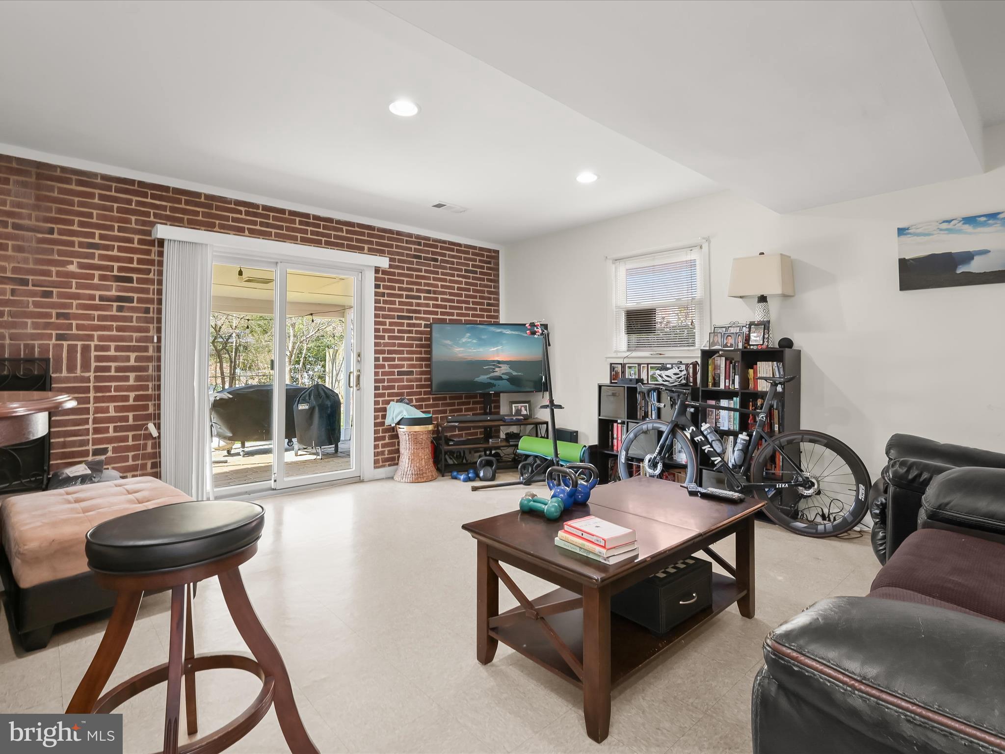 ASHBURTON - Residential Lease