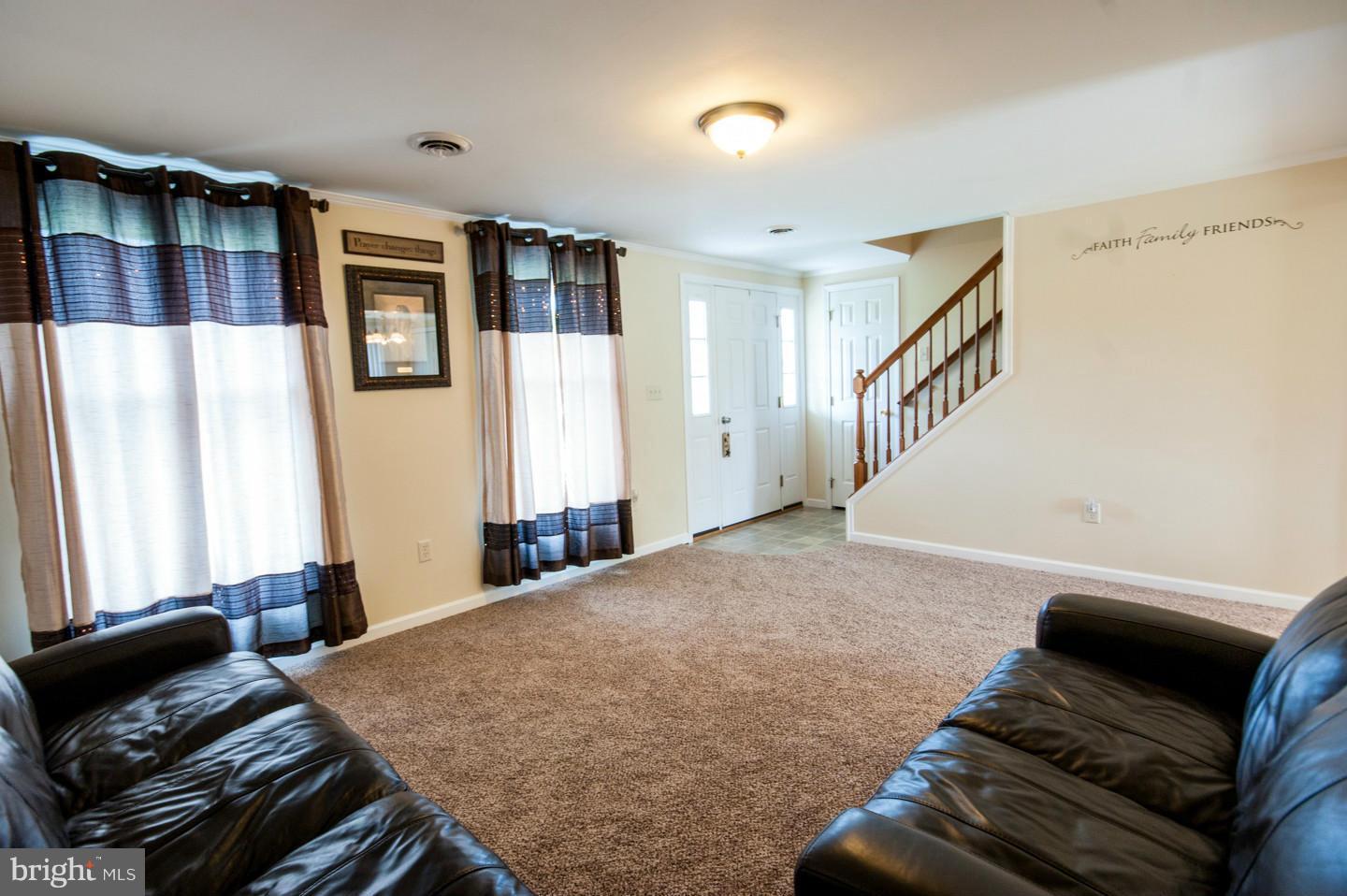 RIDGE VIEW - Residential