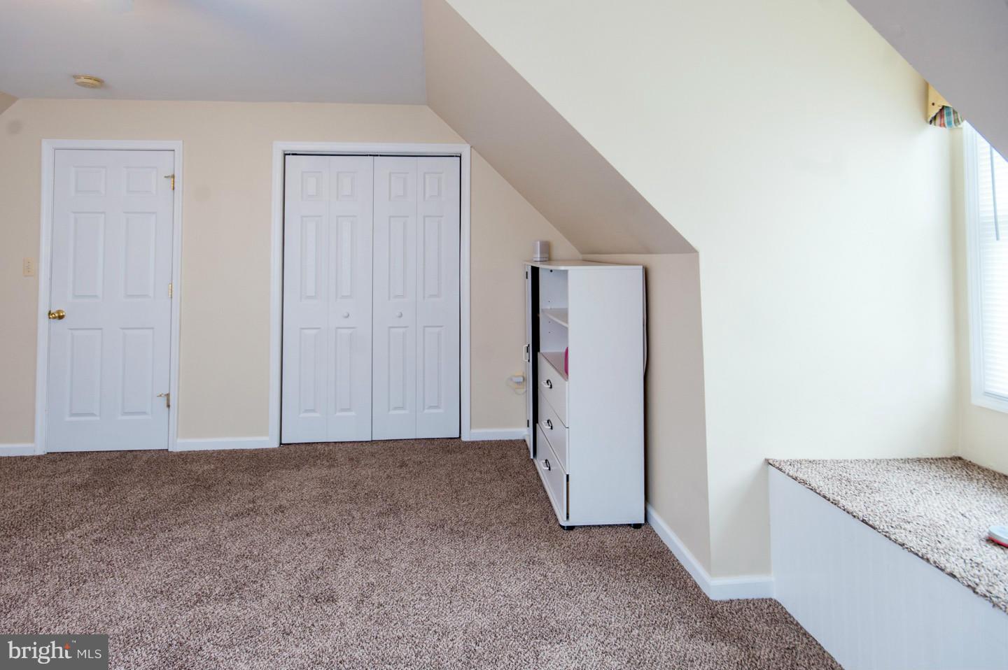 RIDGE VIEW - Residential