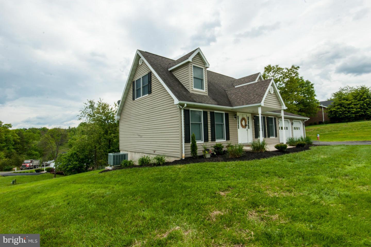 RIDGE VIEW - Residential