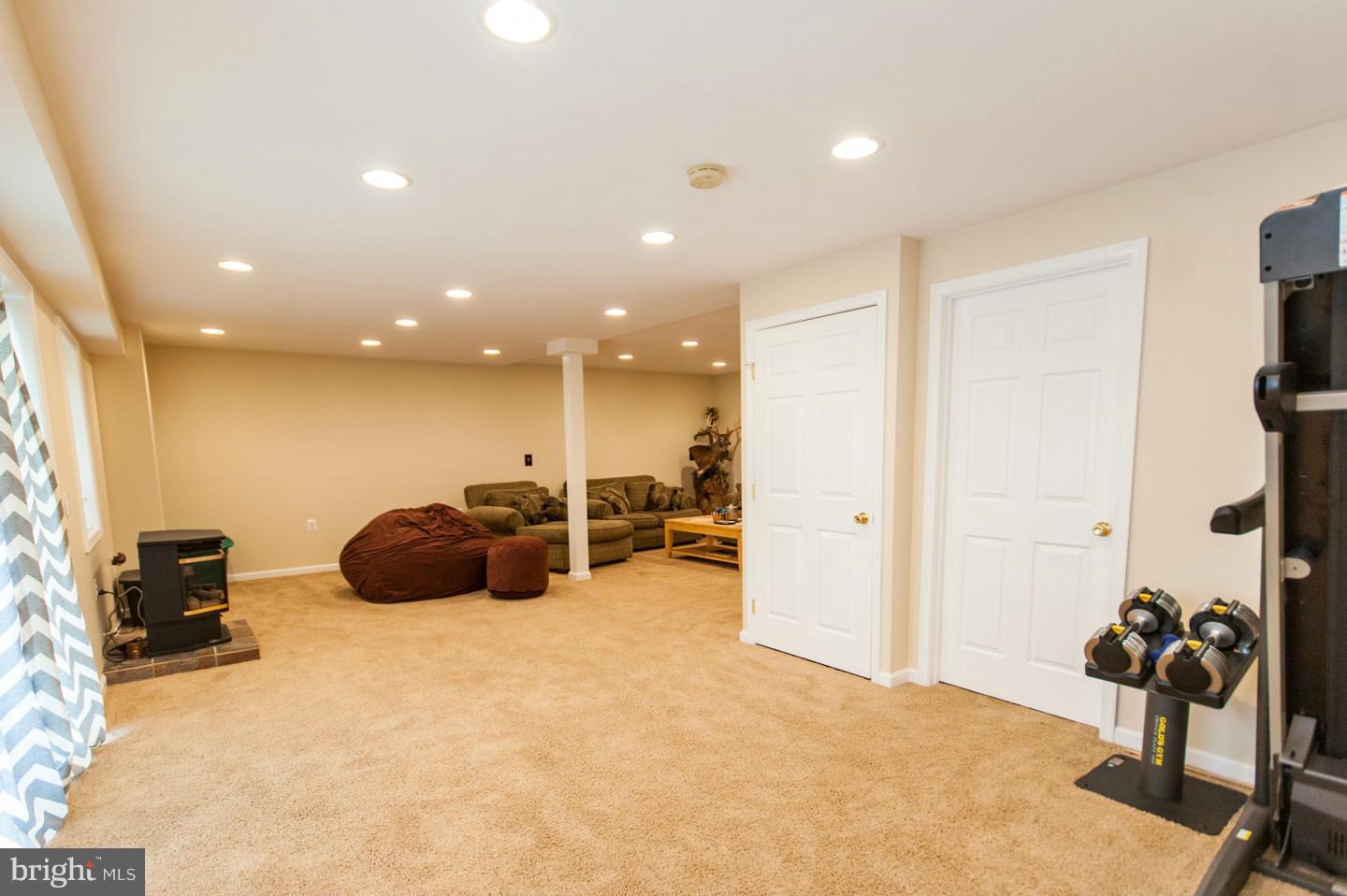 RIDGE VIEW - Residential